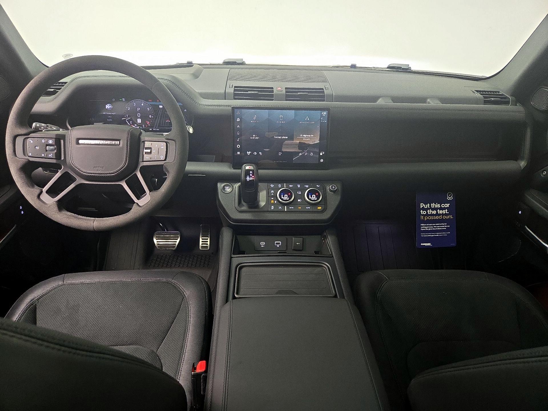 Thumbnail: 2024 Land Rover Defender - 9
