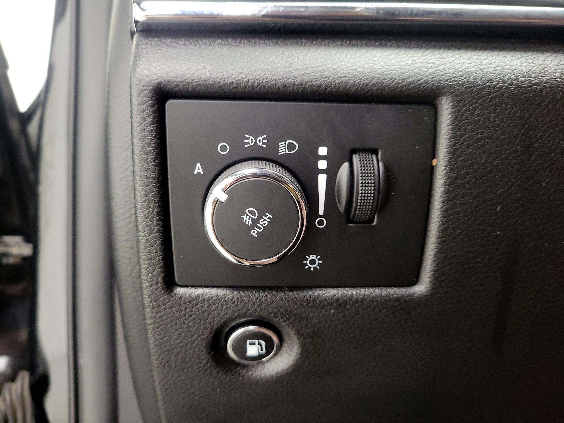 Thumbnail: 2021 Jeep Grand Cherokee - 13