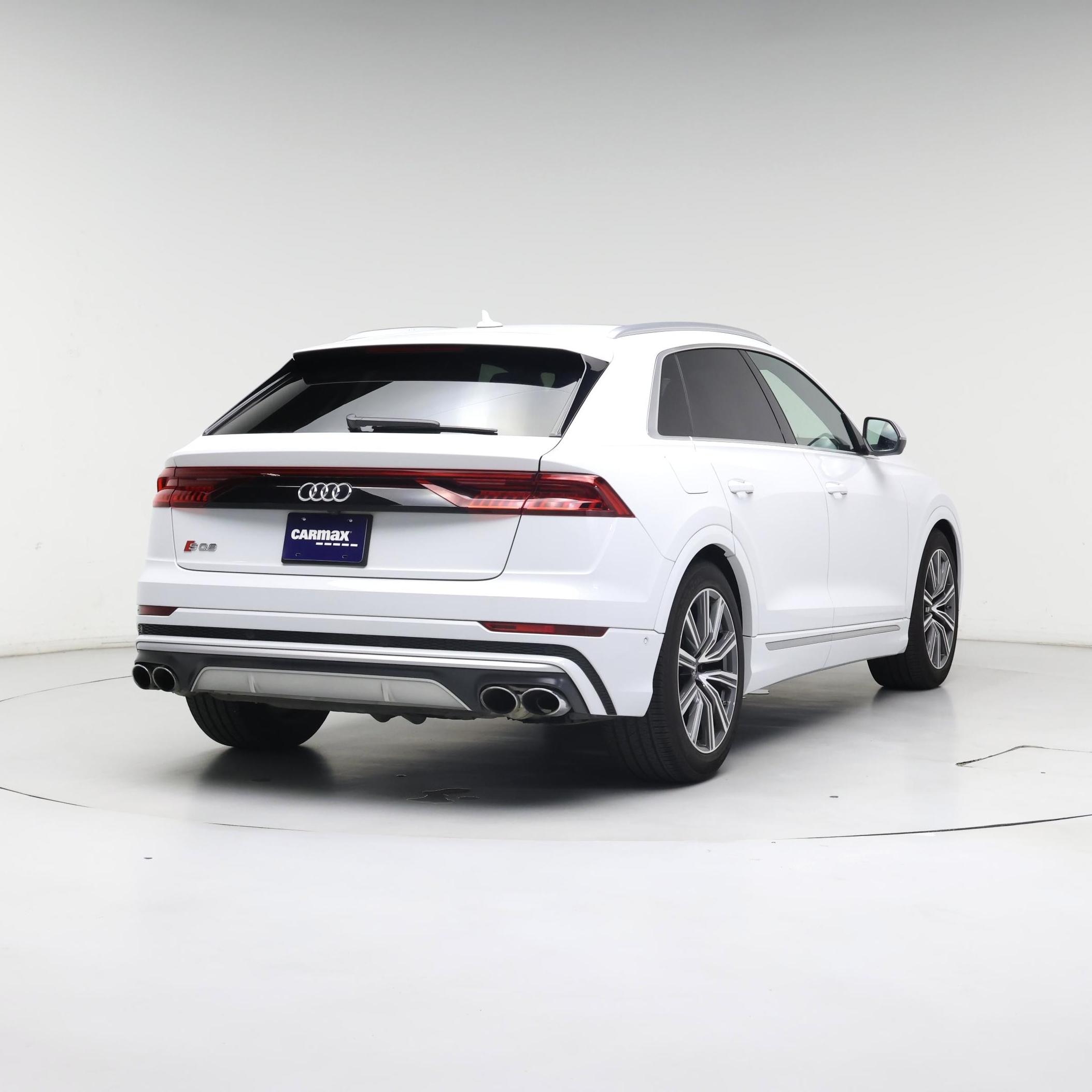 Thumbnail: 2023 Audi SQ8 - 8