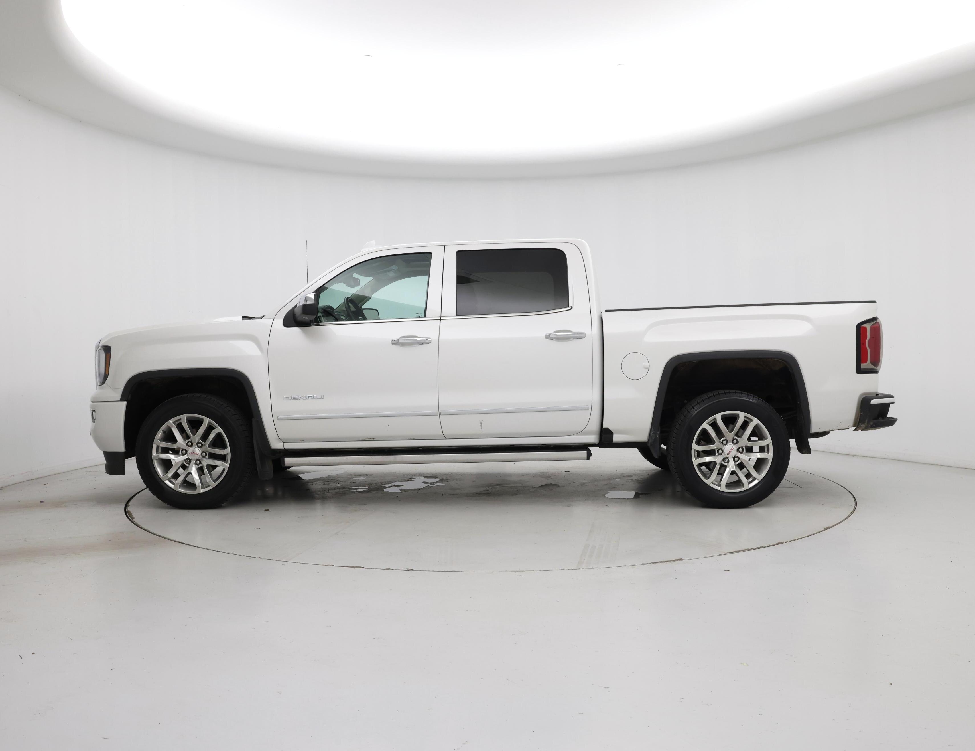 Thumbnail: 2018 GMC Sierra 1500 - 3
