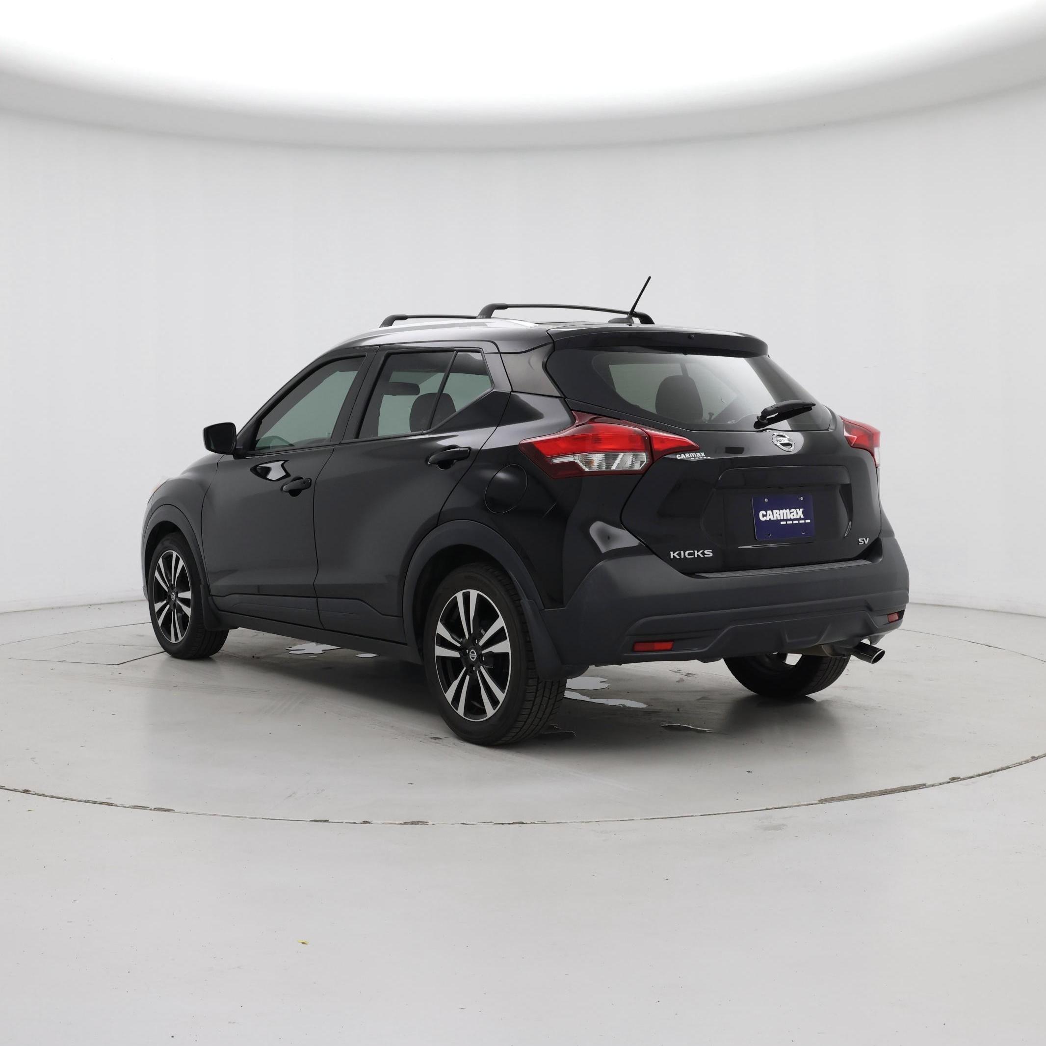 Thumbnail: 2019 Nissan Kicks - 2