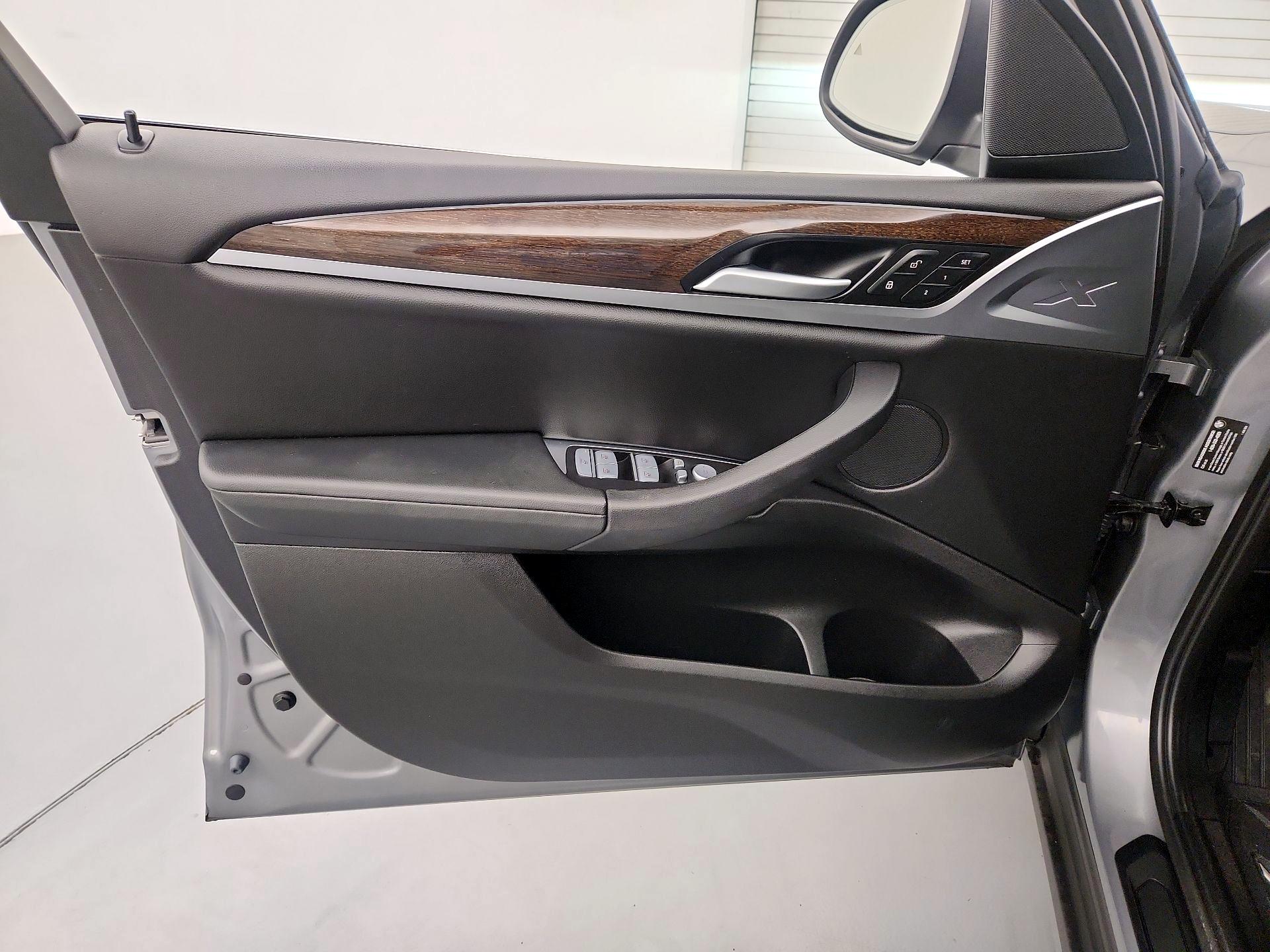 Thumbnail: 2023 BMW X3 - 12