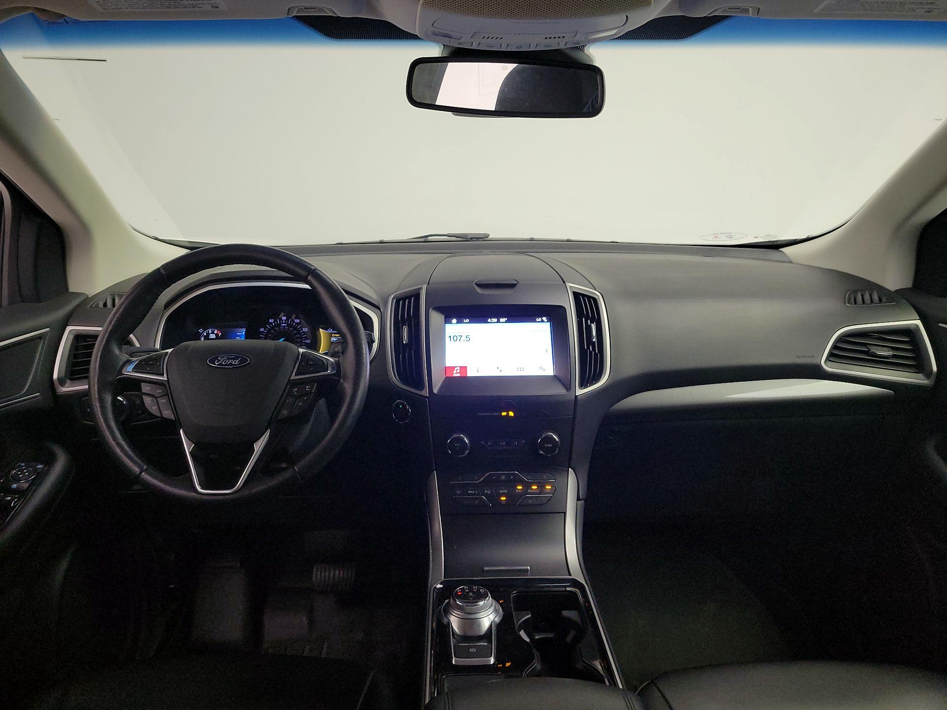 Thumbnail: 2019 Ford Edge - 9