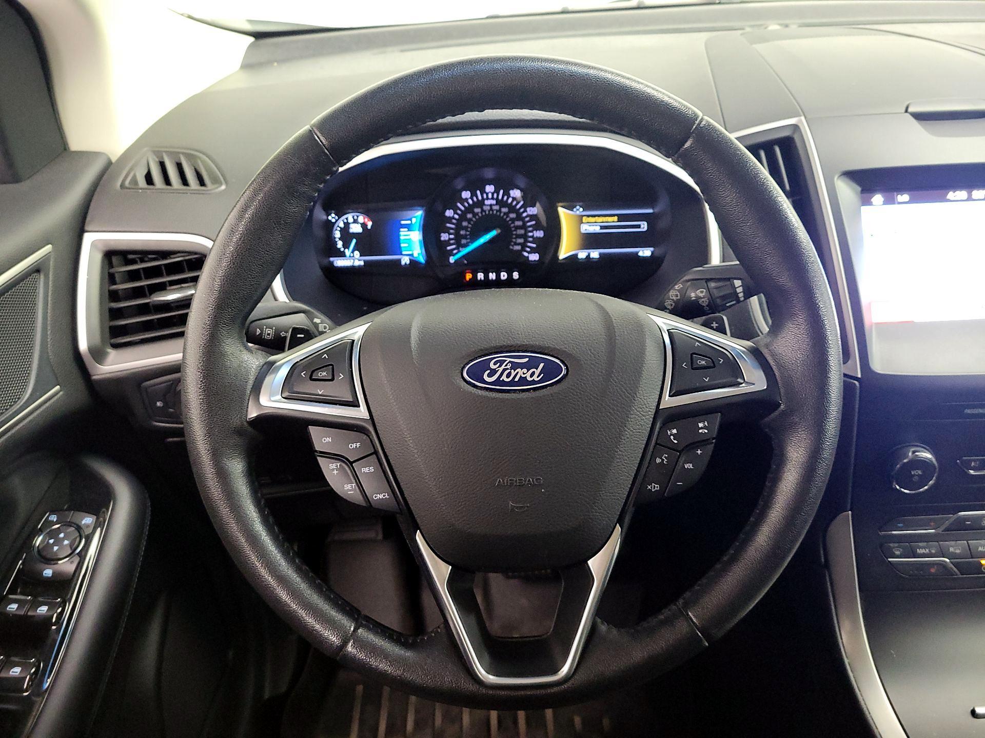 Thumbnail: 2019 Ford Edge - 10