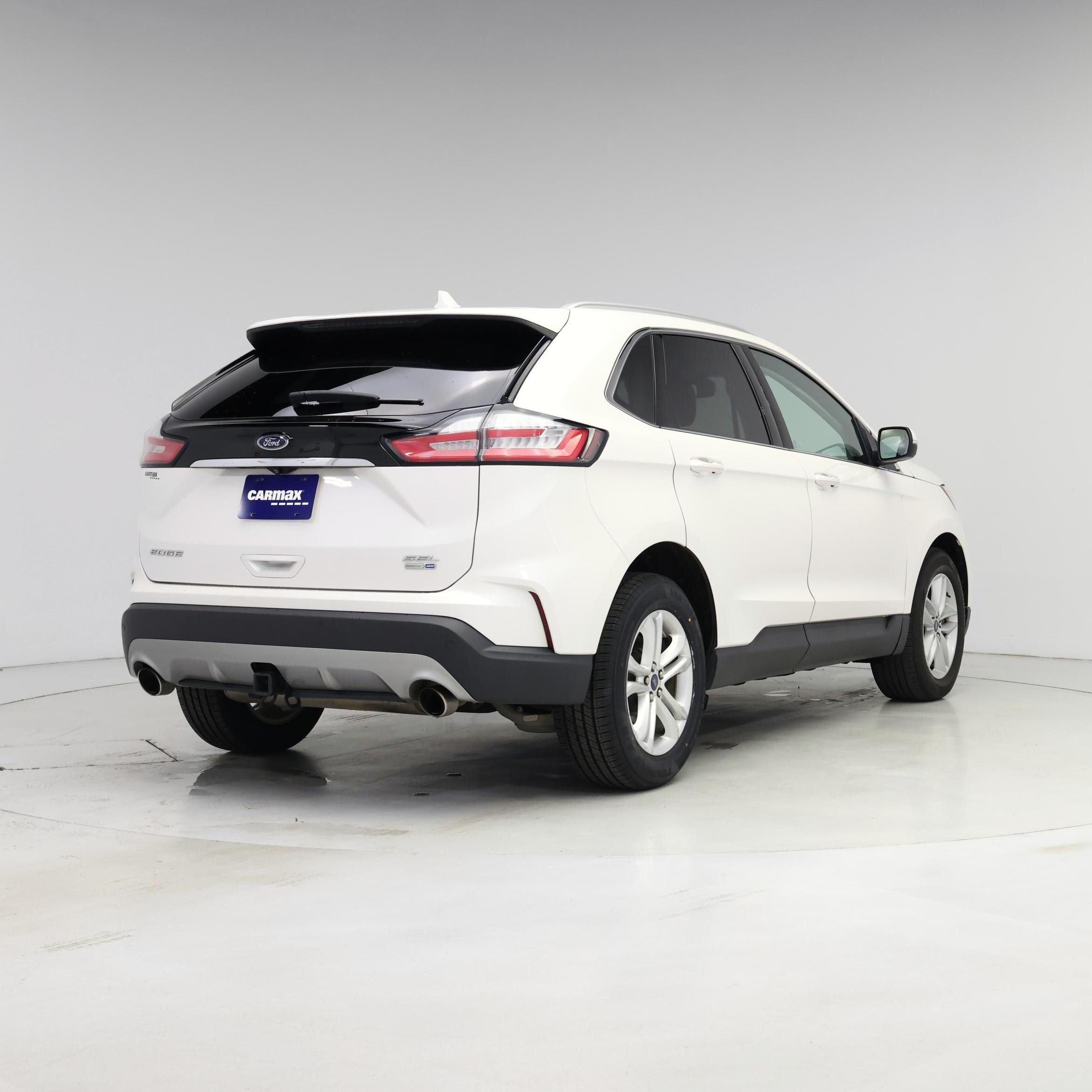 Thumbnail: 2019 Ford Edge - 8