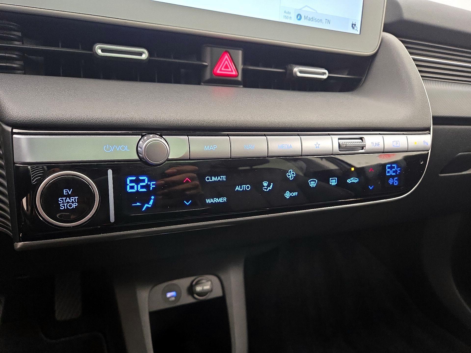 Thumbnail: 2023 Hyundai Ioniq 5 - 17