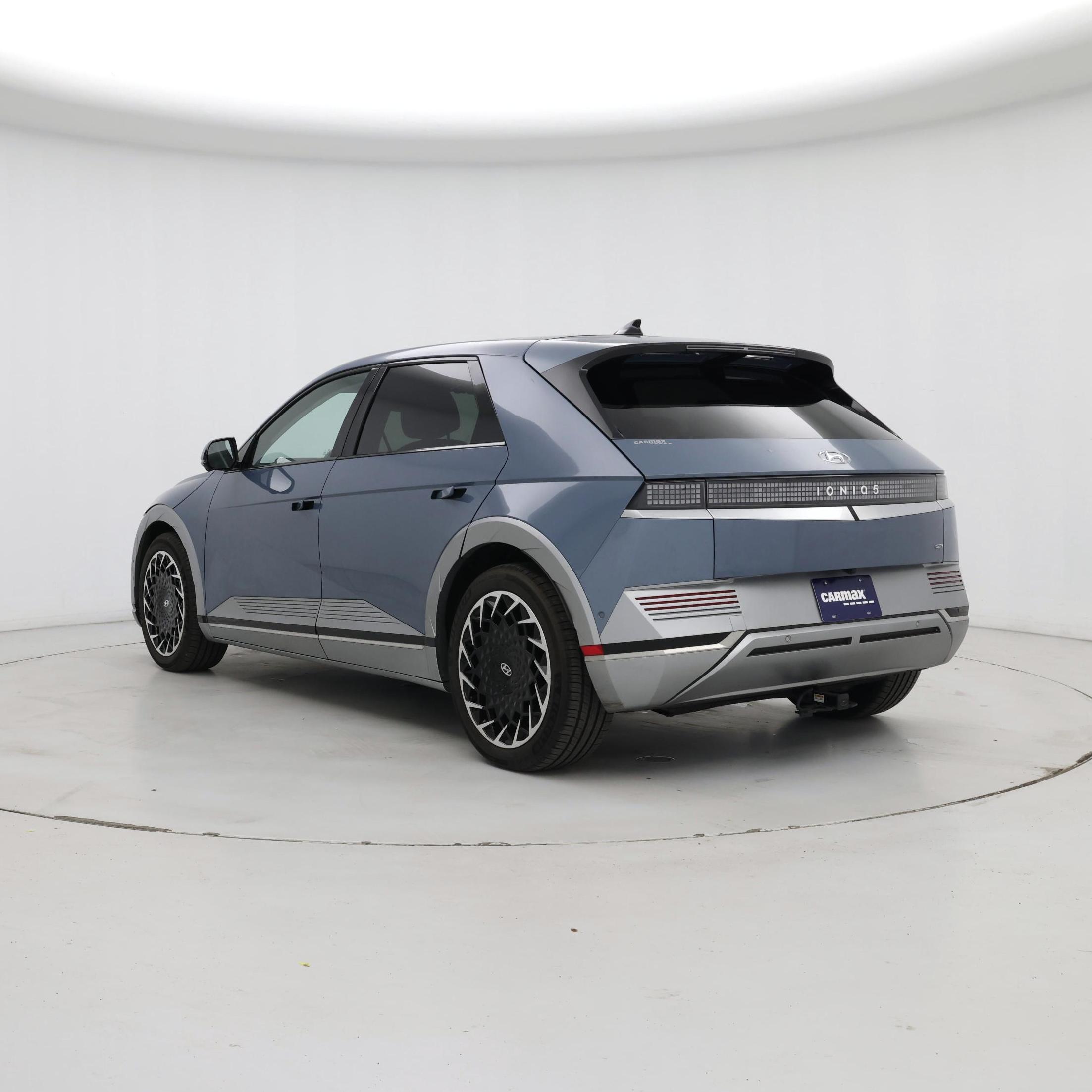 Thumbnail: 2023 Hyundai Ioniq 5 - 2