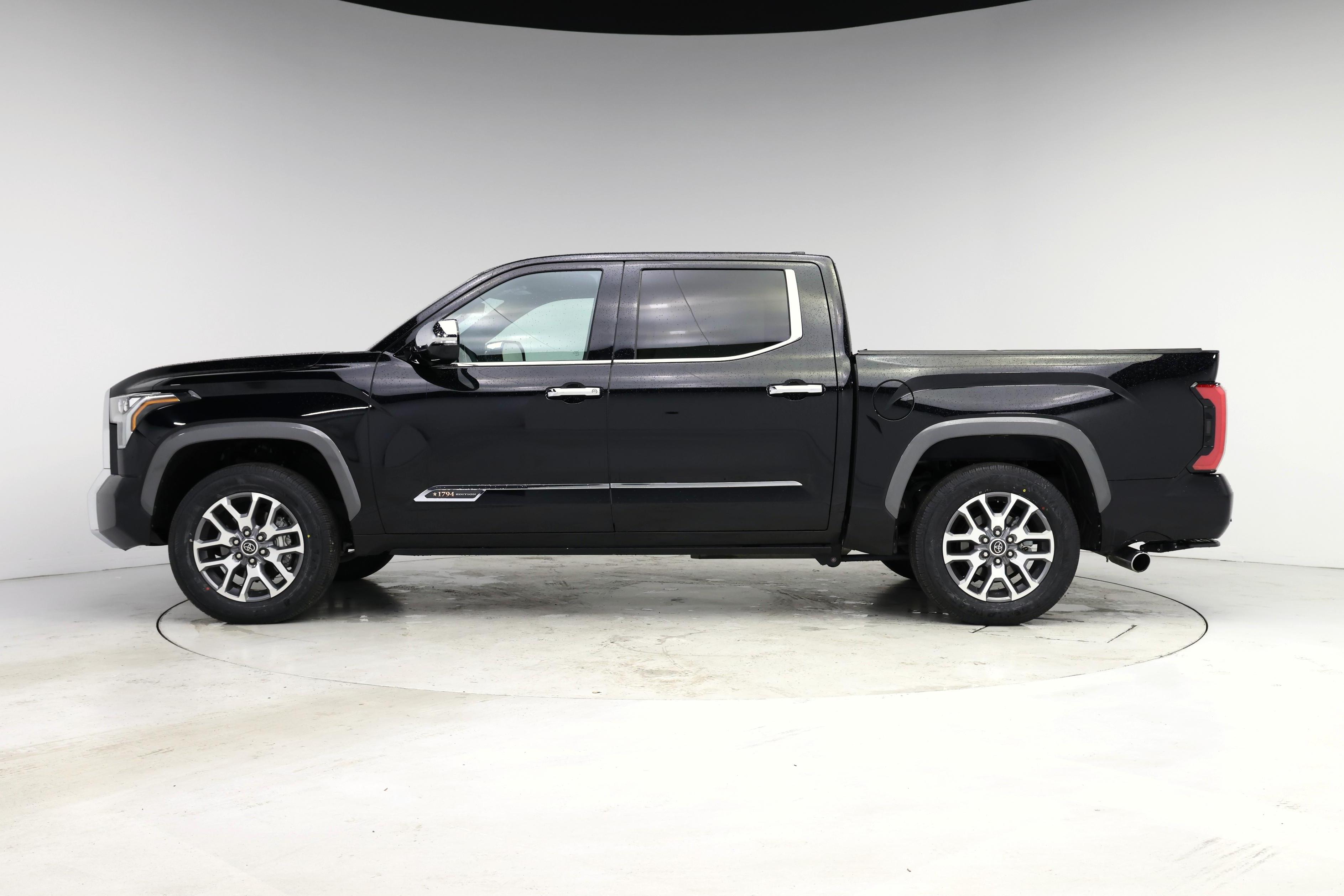 Thumbnail: 2023 Toyota Tundra - 3
