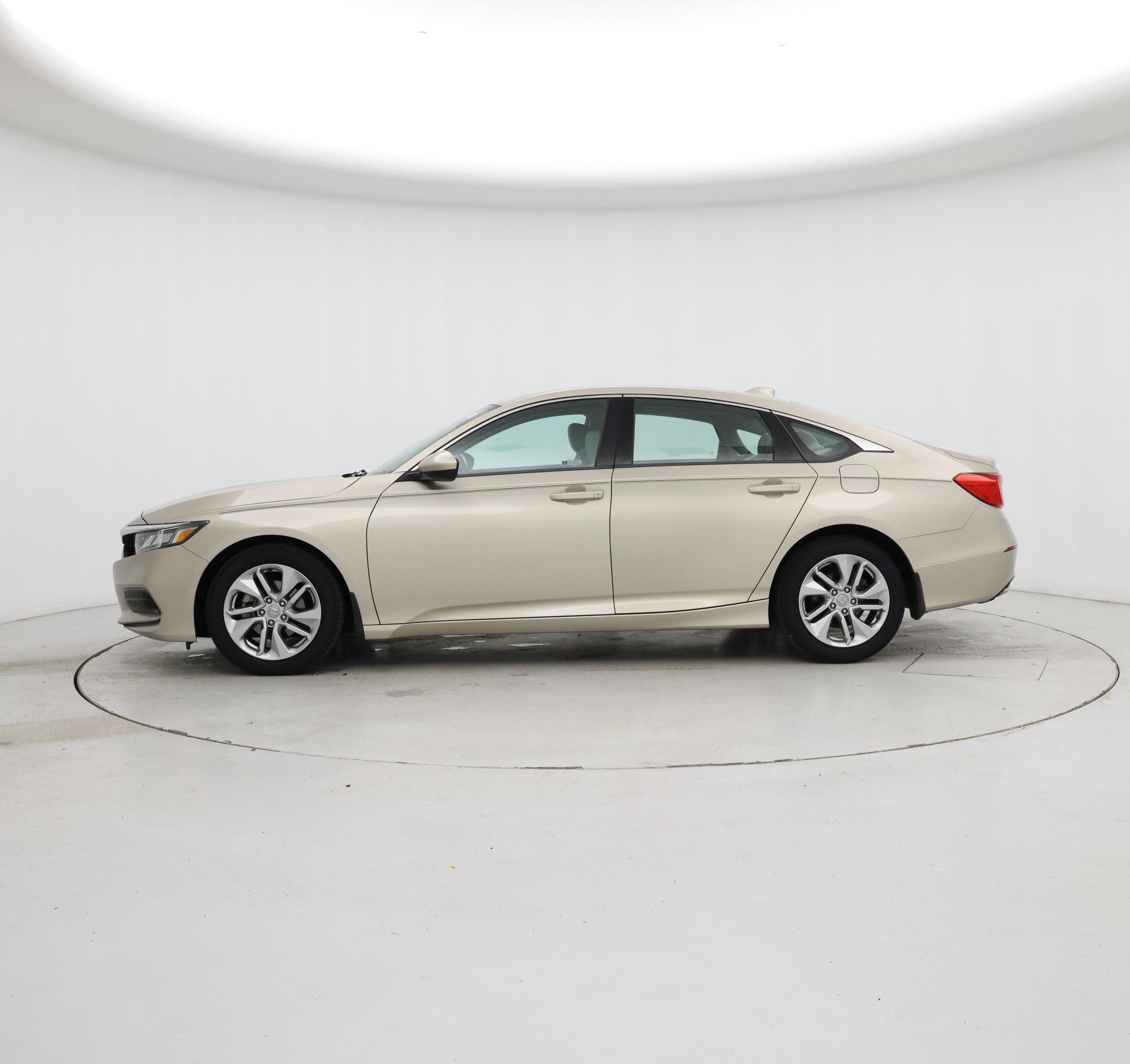 Thumbnail: 2018 Honda Accord - 3