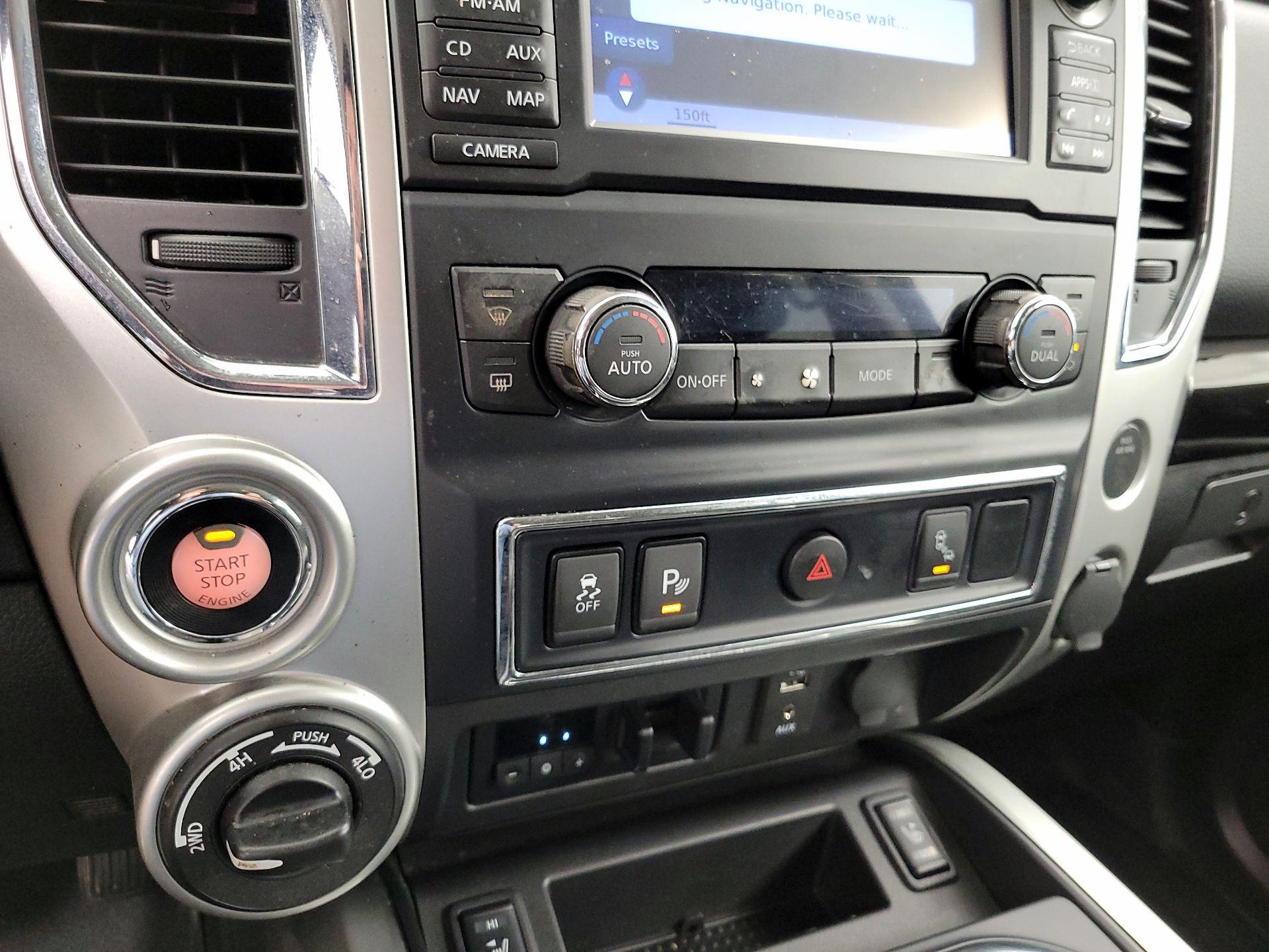 Thumbnail: 2018 Nissan Titan - 17