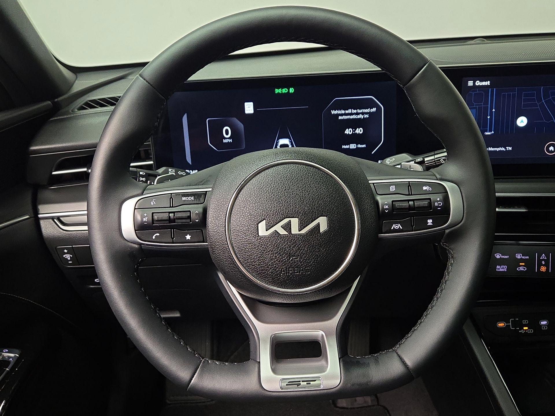 Thumbnail: 2025 Kia K5 - 10