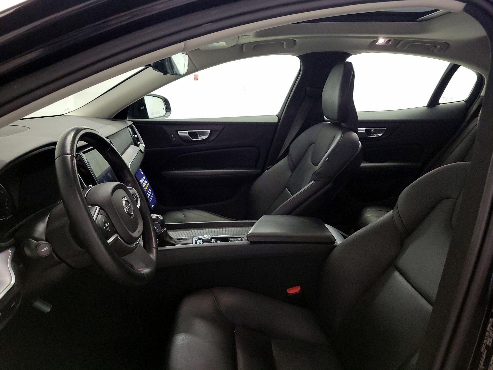 Thumbnail: 2020 Volvo S60 - 11