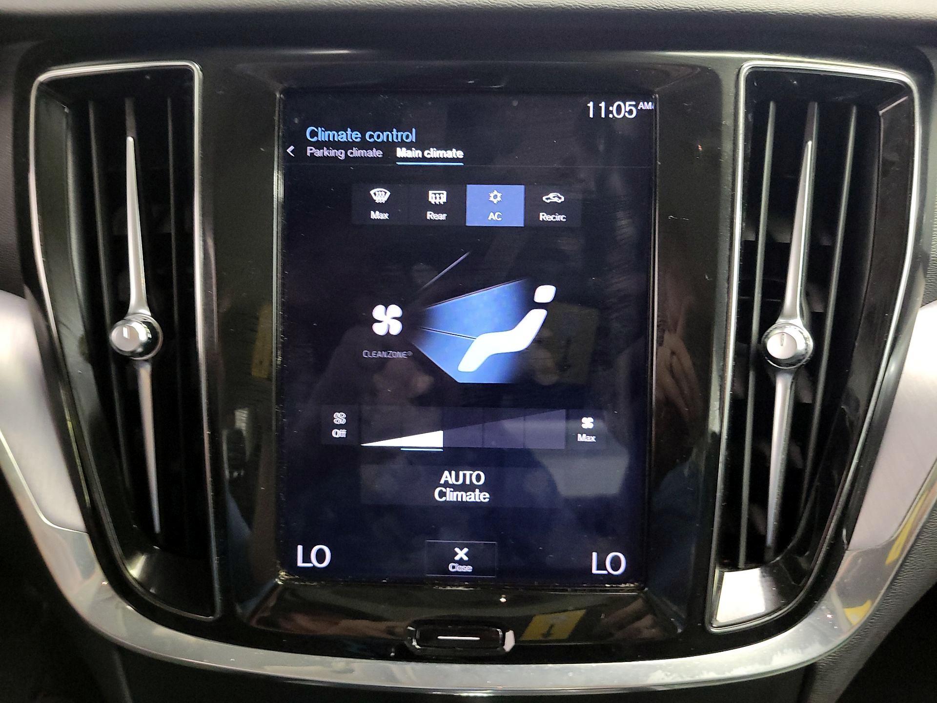 Thumbnail: 2020 Volvo S60 - 16