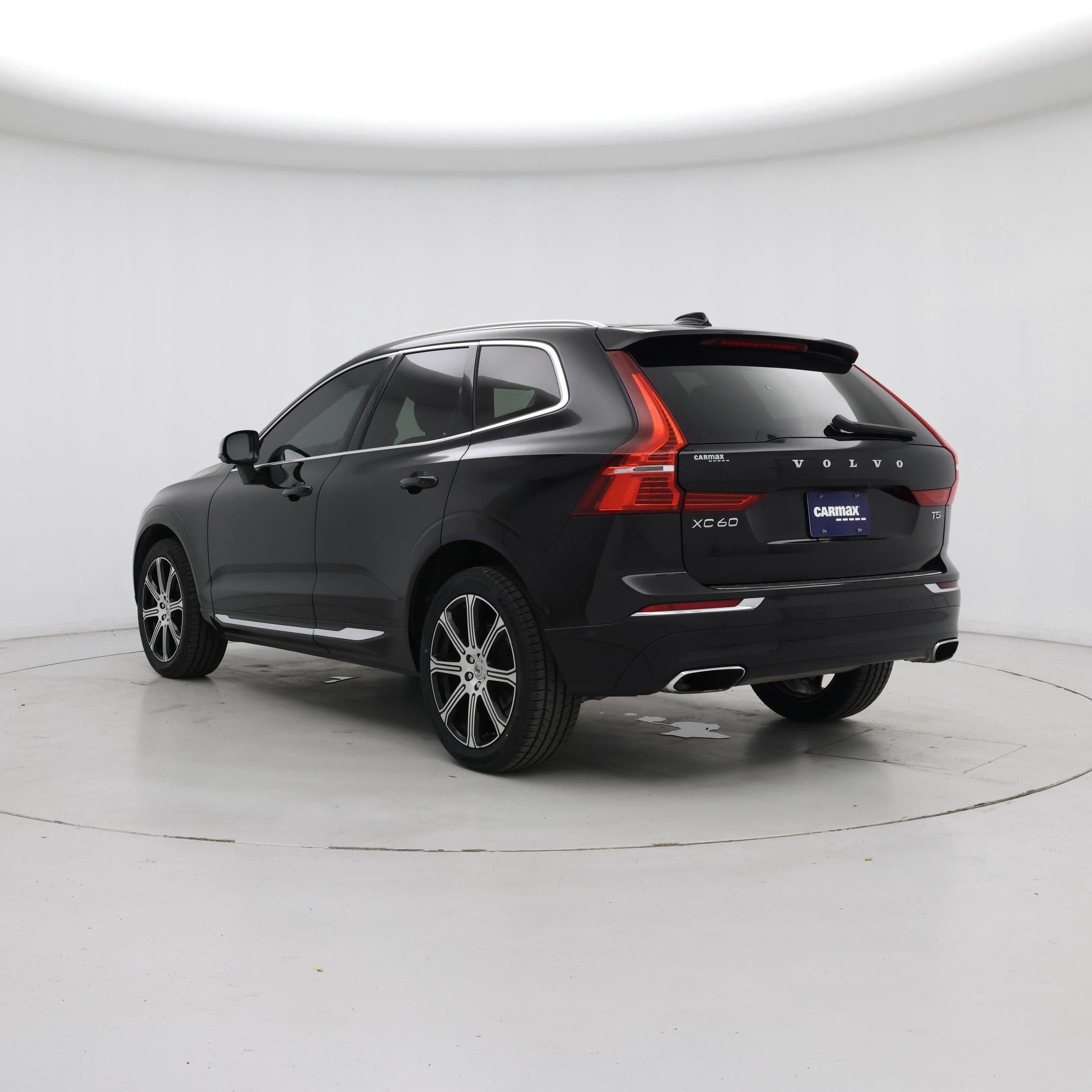 Thumbnail: 2021 Volvo XC60 - 2