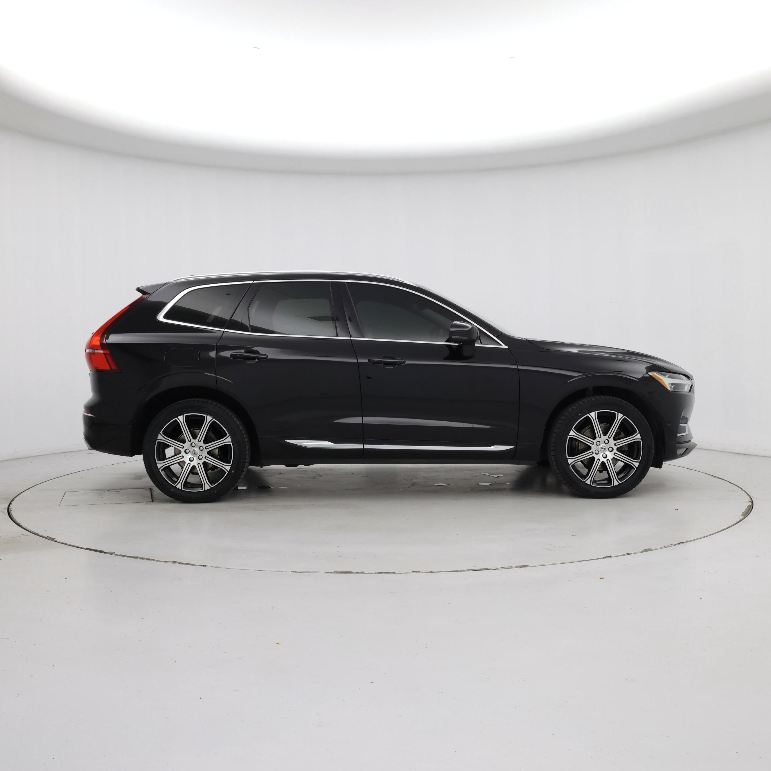 Thumbnail: 2021 Volvo XC60 - 7