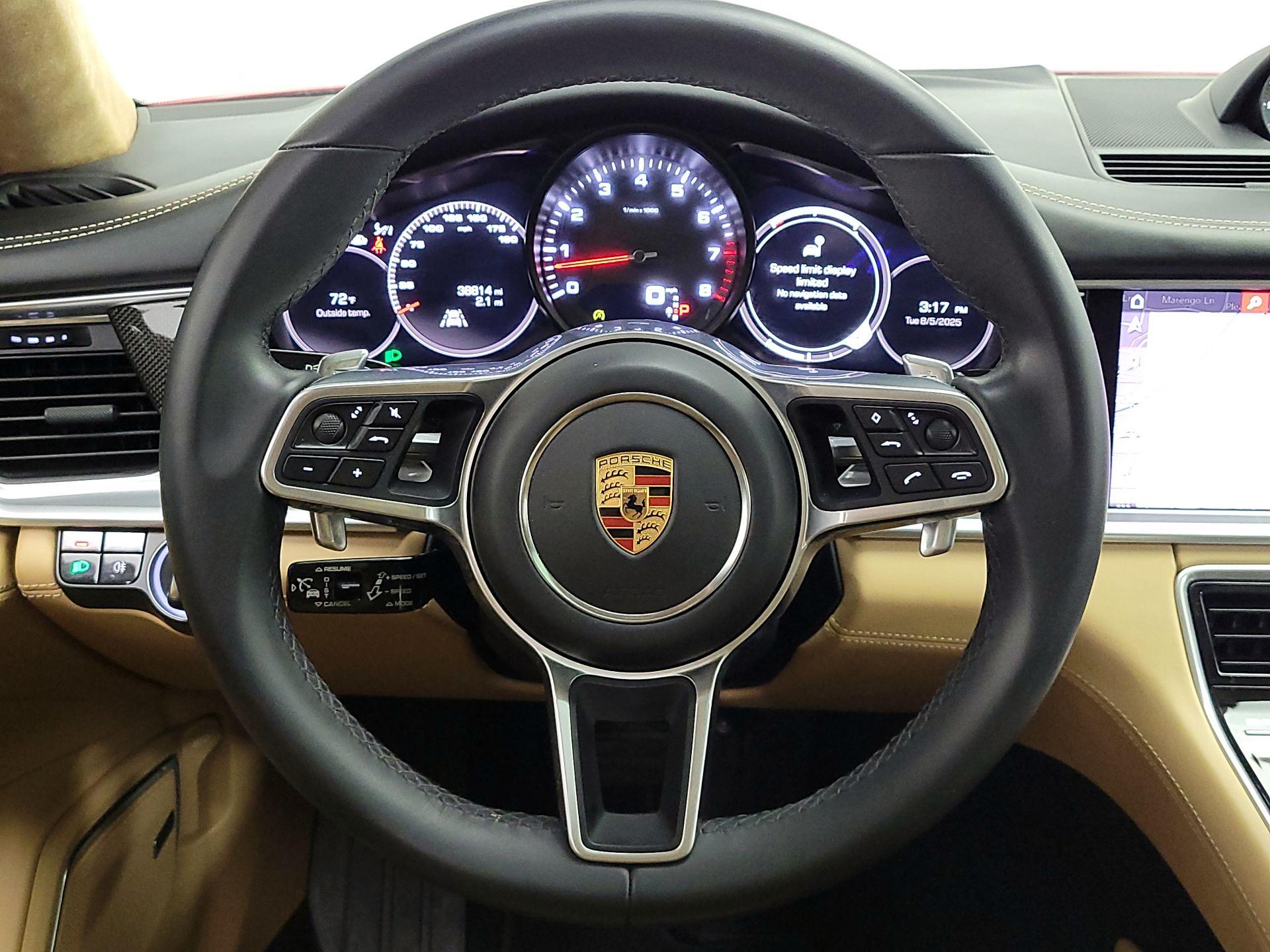 Thumbnail: 2018 Porsche Panamera - 10