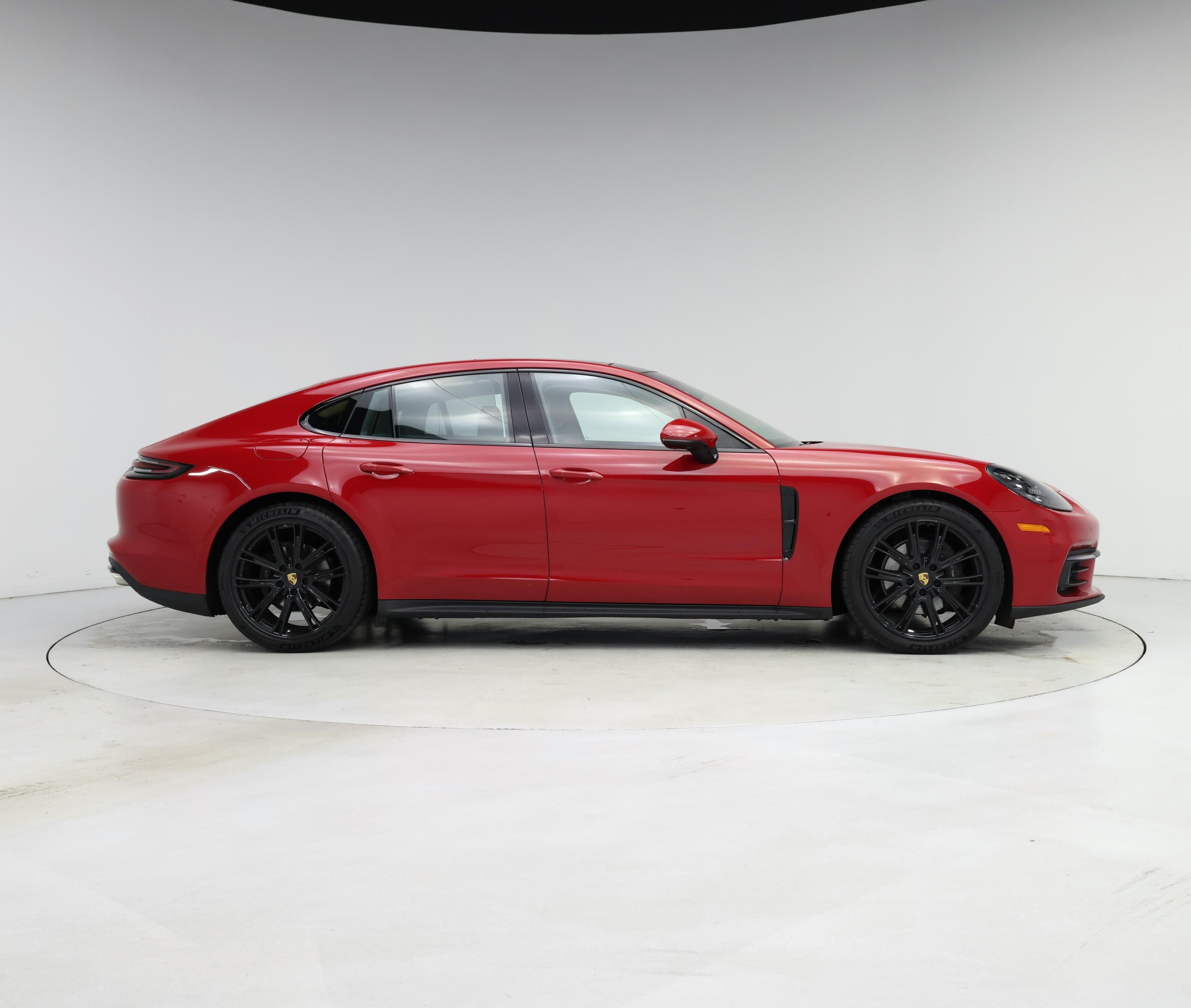 Thumbnail: 2018 Porsche Panamera - 7