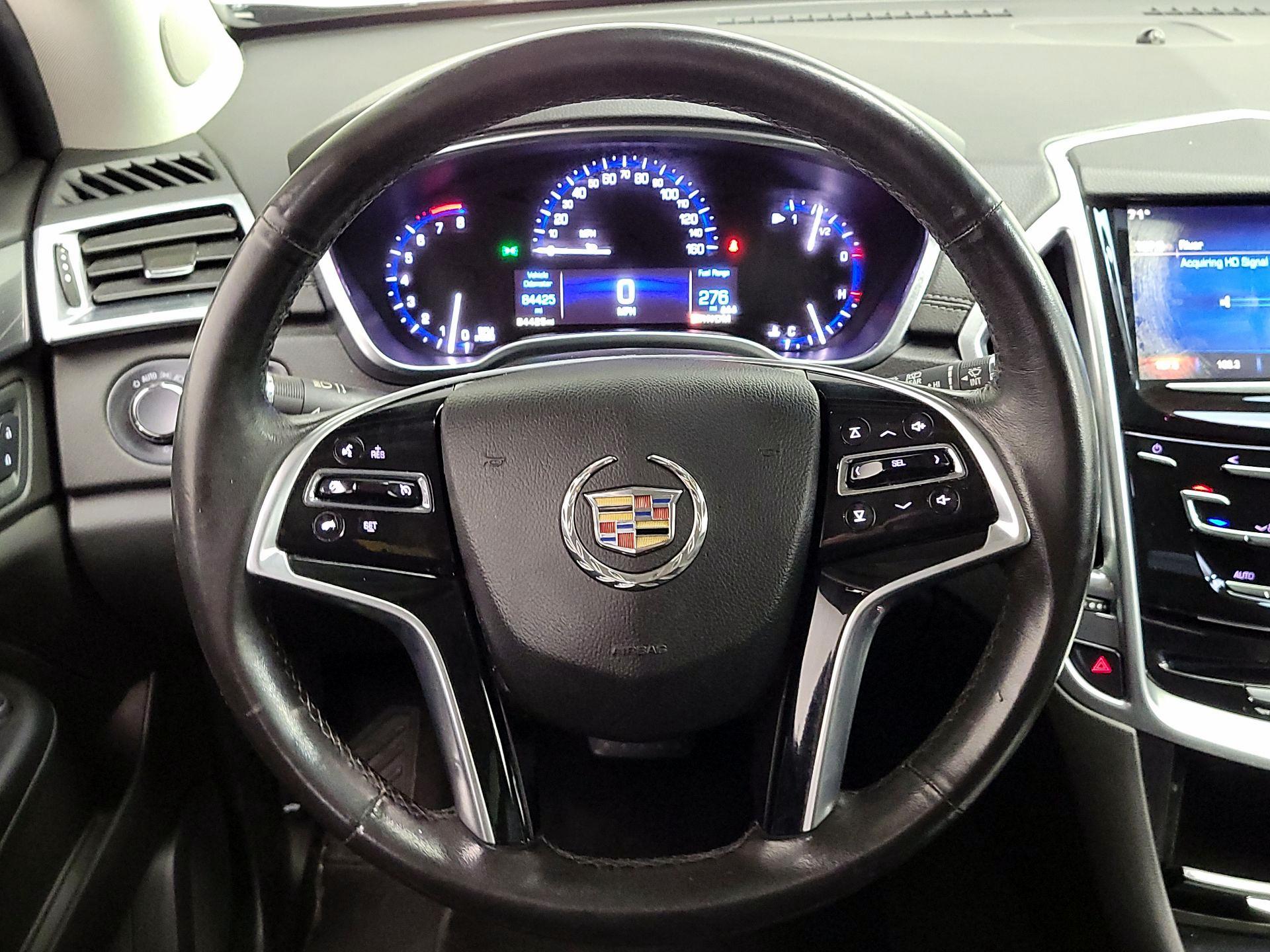 Thumbnail: 2016 Cadillac SRX - 10