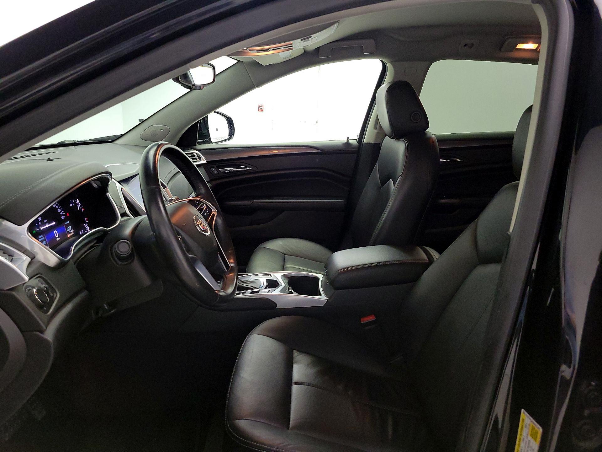 Thumbnail: 2016 Cadillac SRX - 11