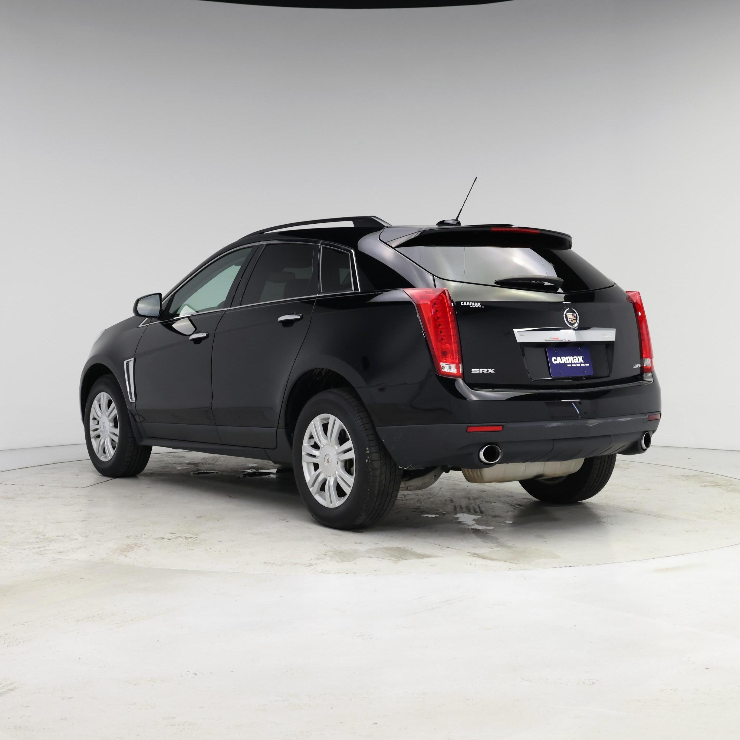 Thumbnail: 2016 Cadillac SRX - 2