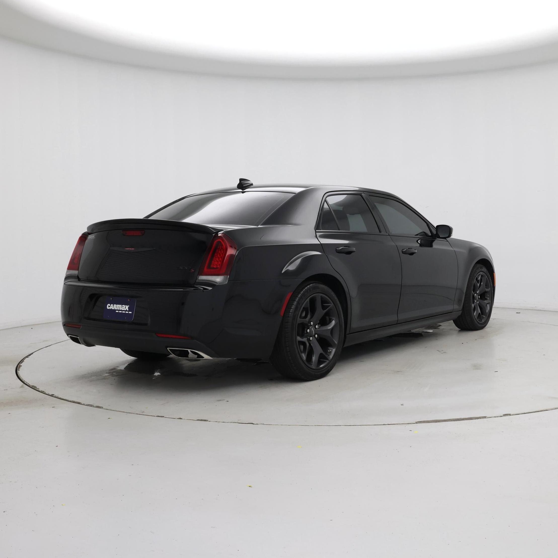 Thumbnail: 2022 Chrysler 300 - 8