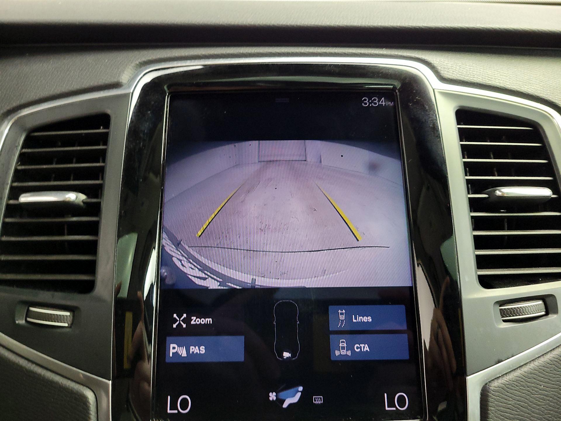 Thumbnail: 2021 Volvo XC90 - 15