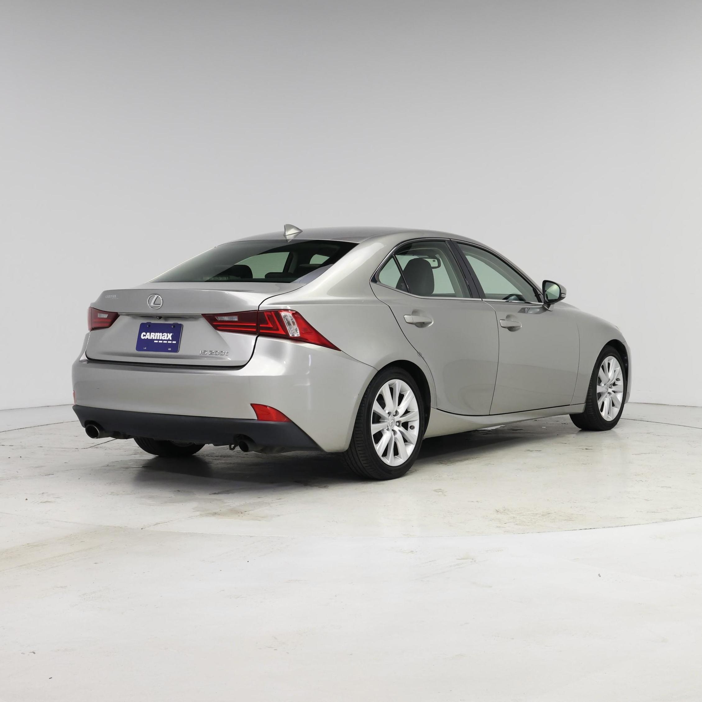 Thumbnail: 2016 Lexus IS - 8