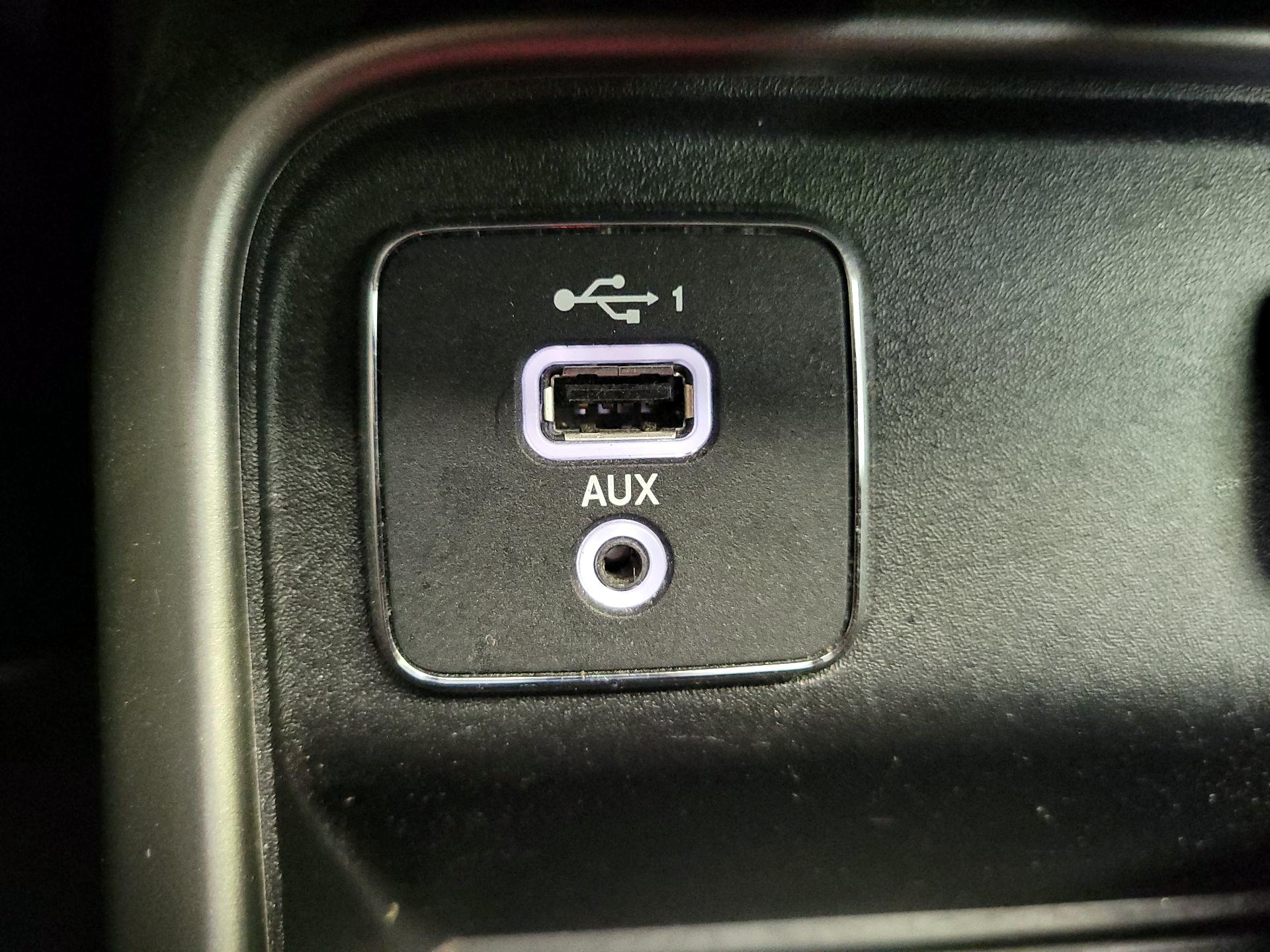 Thumbnail: 2021 Jeep Compass - 18