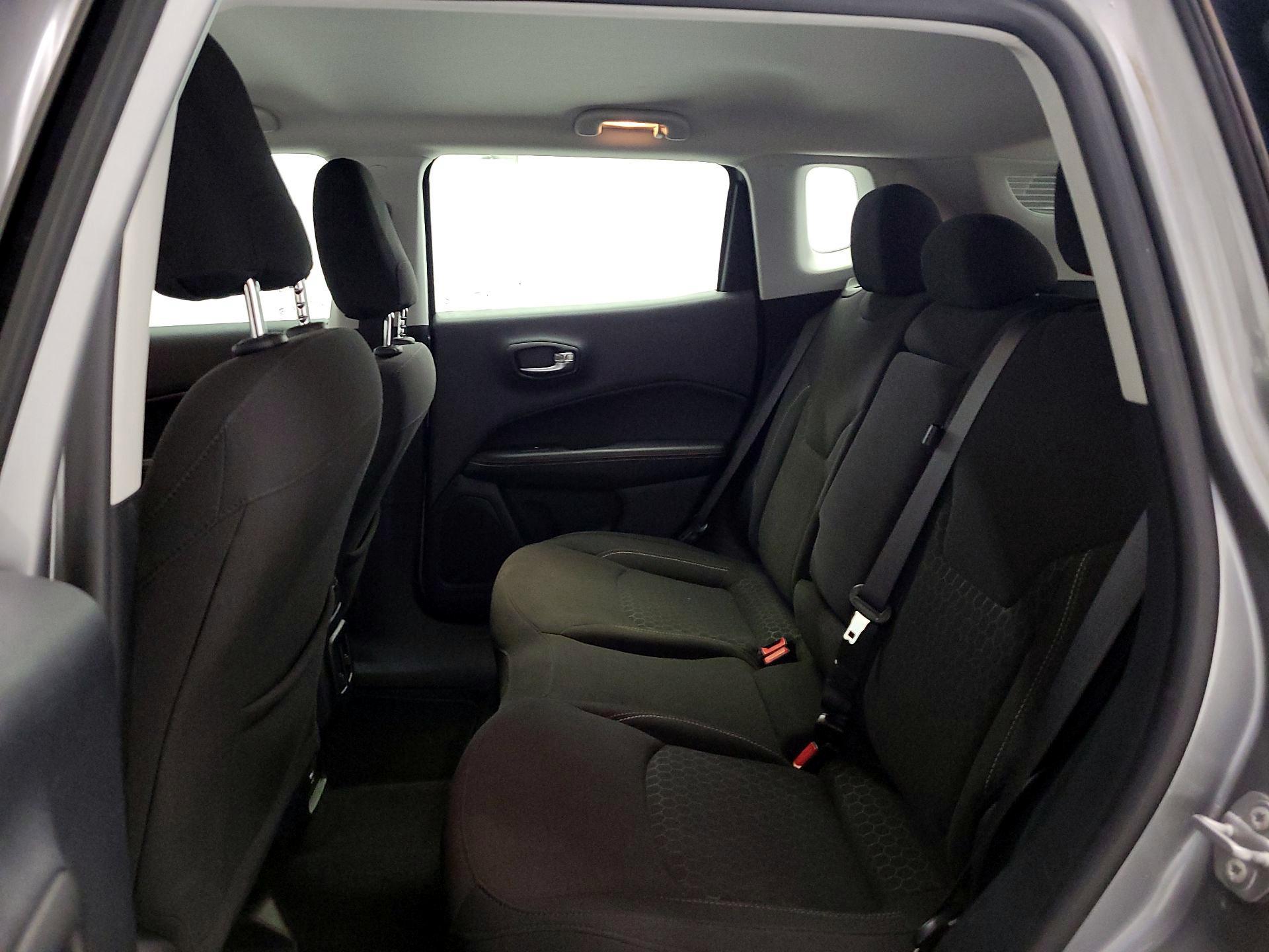Thumbnail: 2021 Jeep Compass - 19