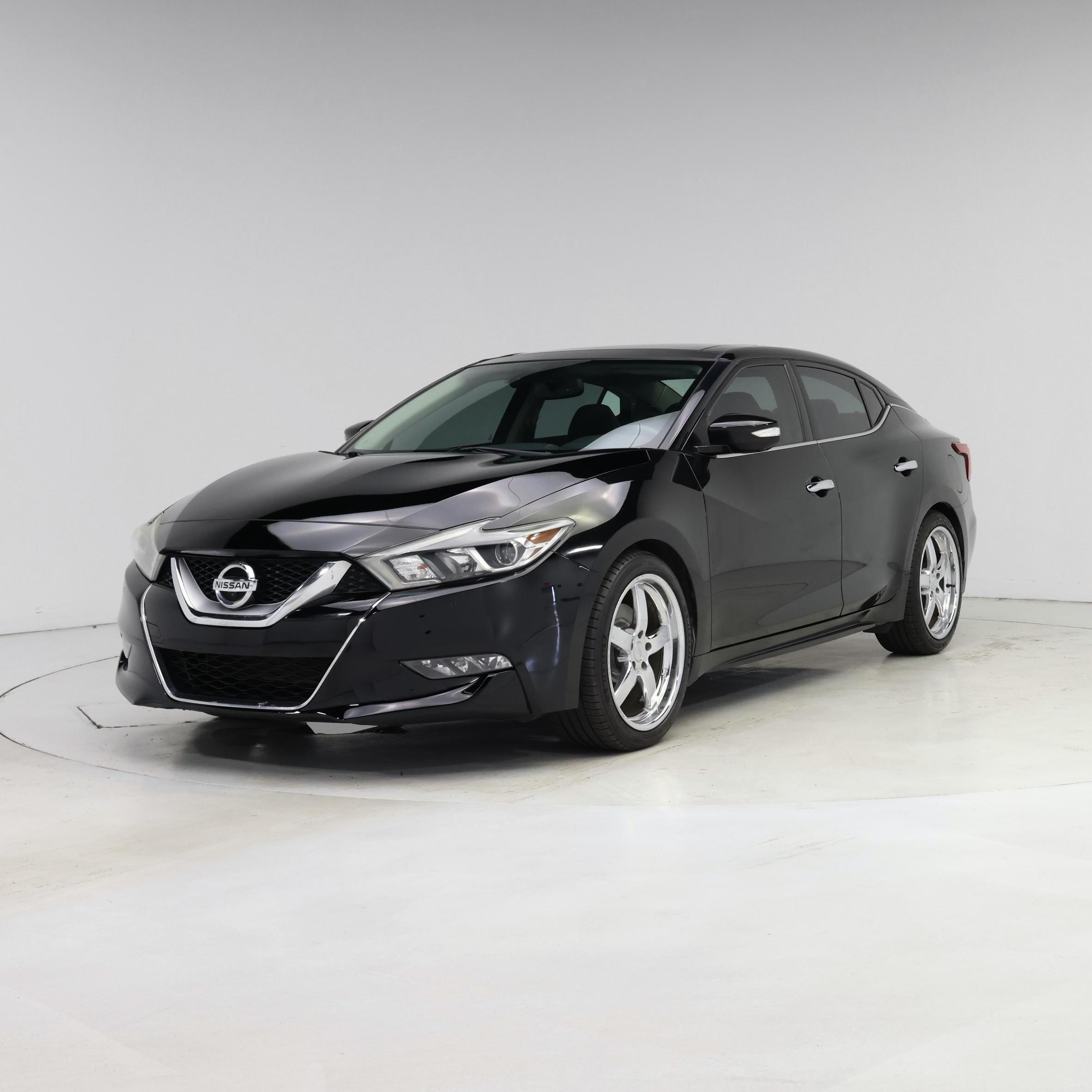 Thumbnail: 2017 Nissan Maxima - 4