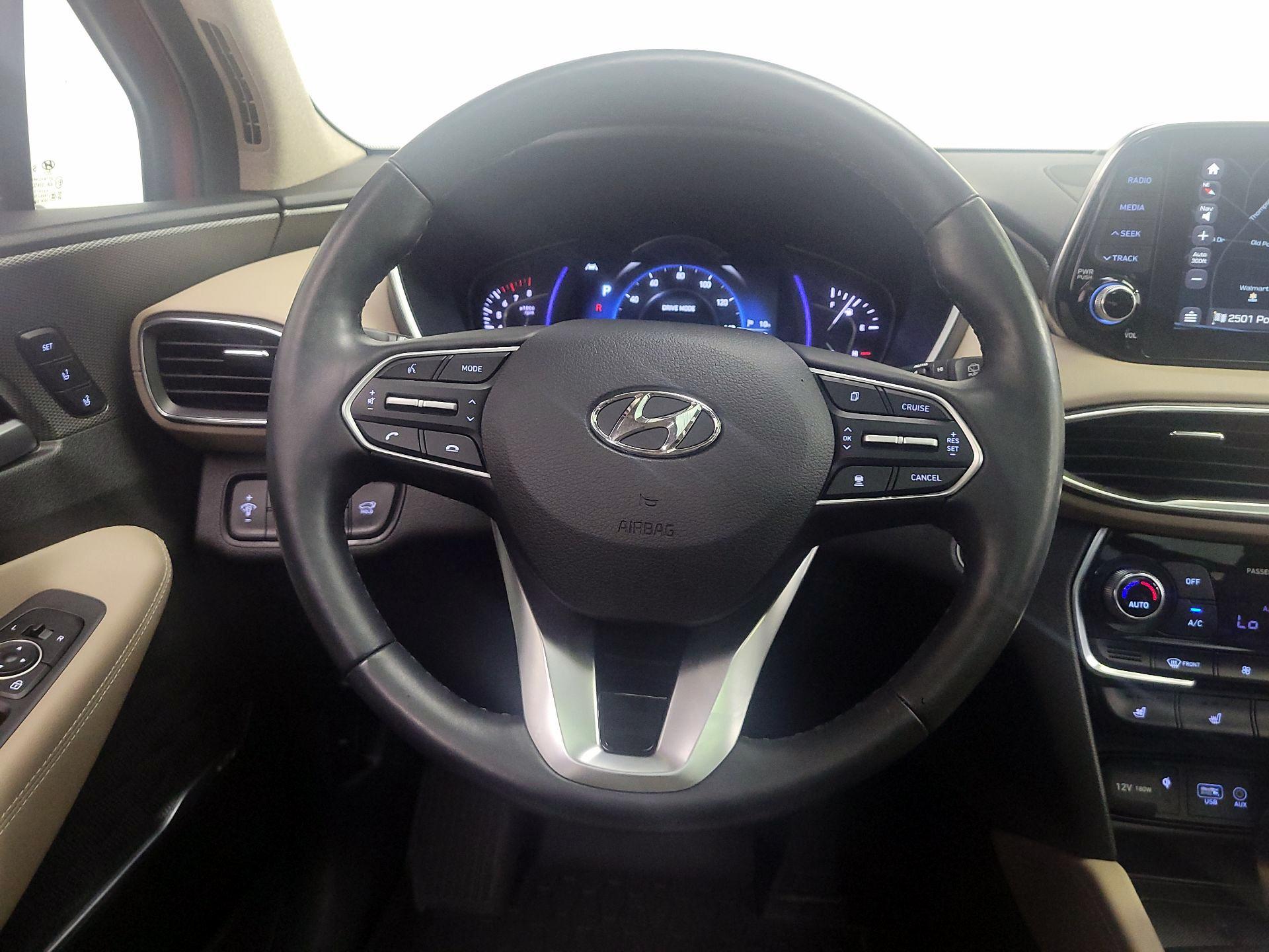 Thumbnail: 2020 Hyundai Santa Fe - 10