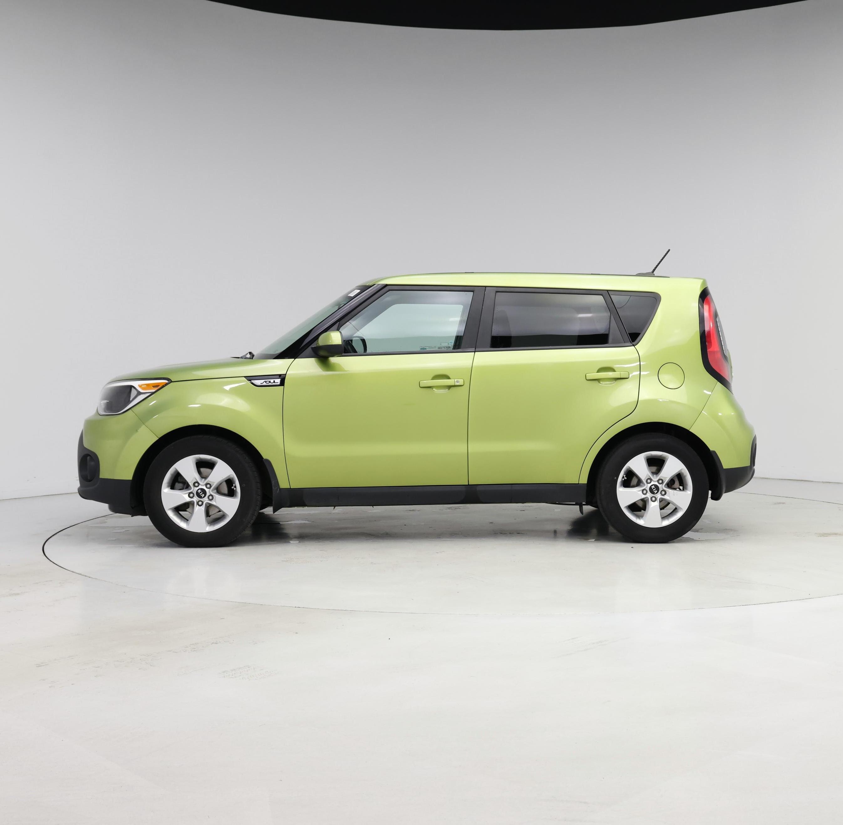 Thumbnail: 2018 Kia Soul - 3