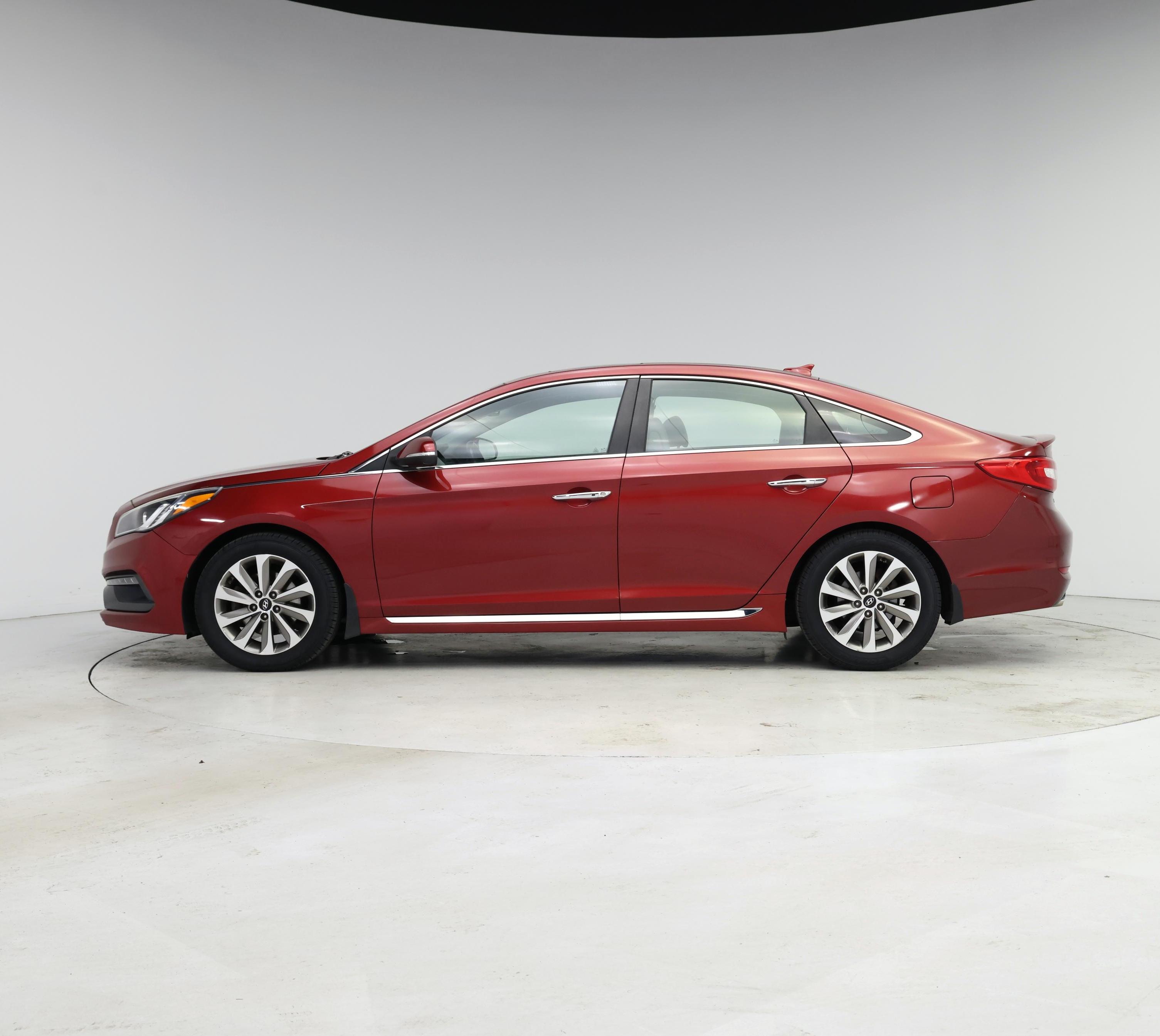 Thumbnail: 2016 Hyundai Sonata - 3