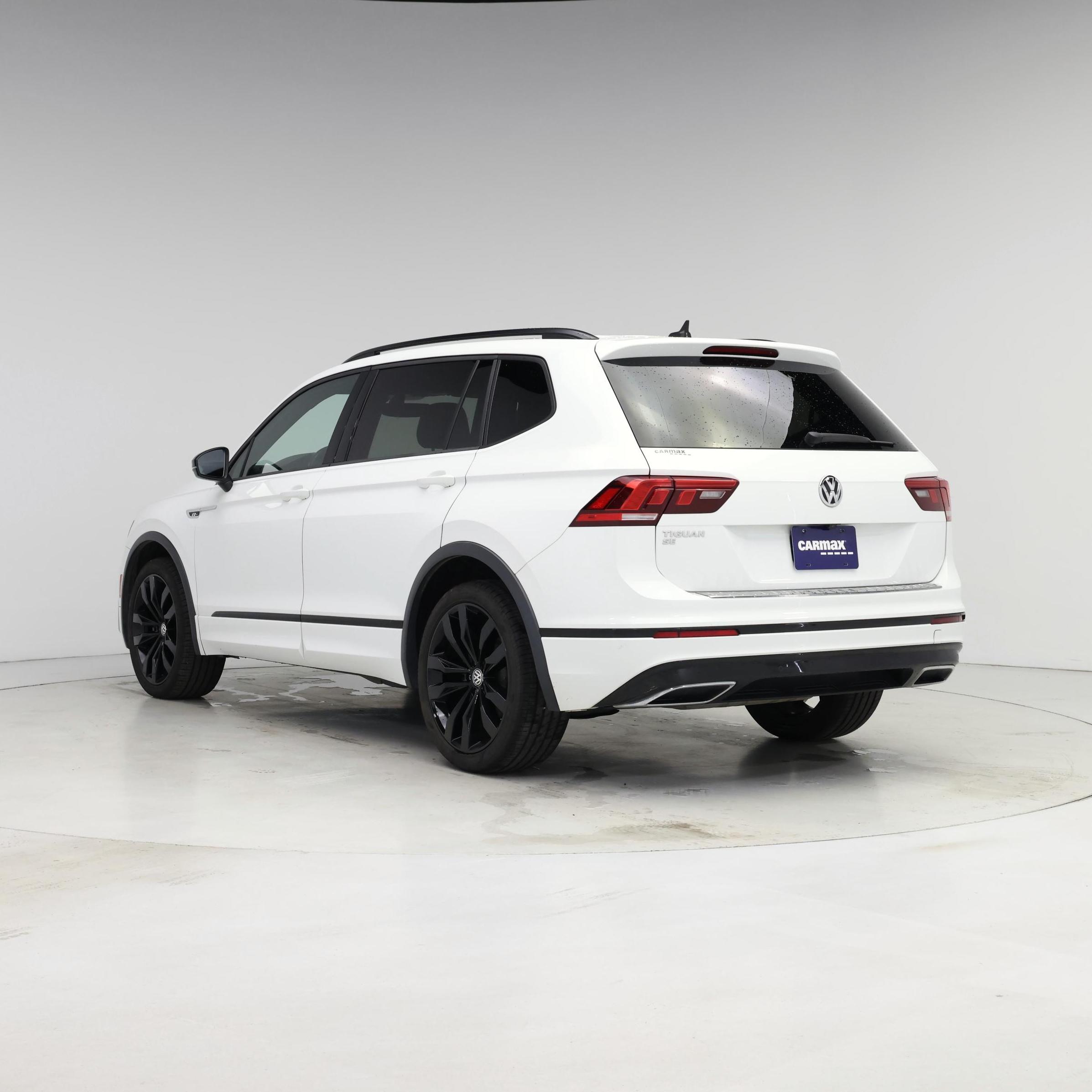 Thumbnail: 2021 Volkswagen Tiguan - 2