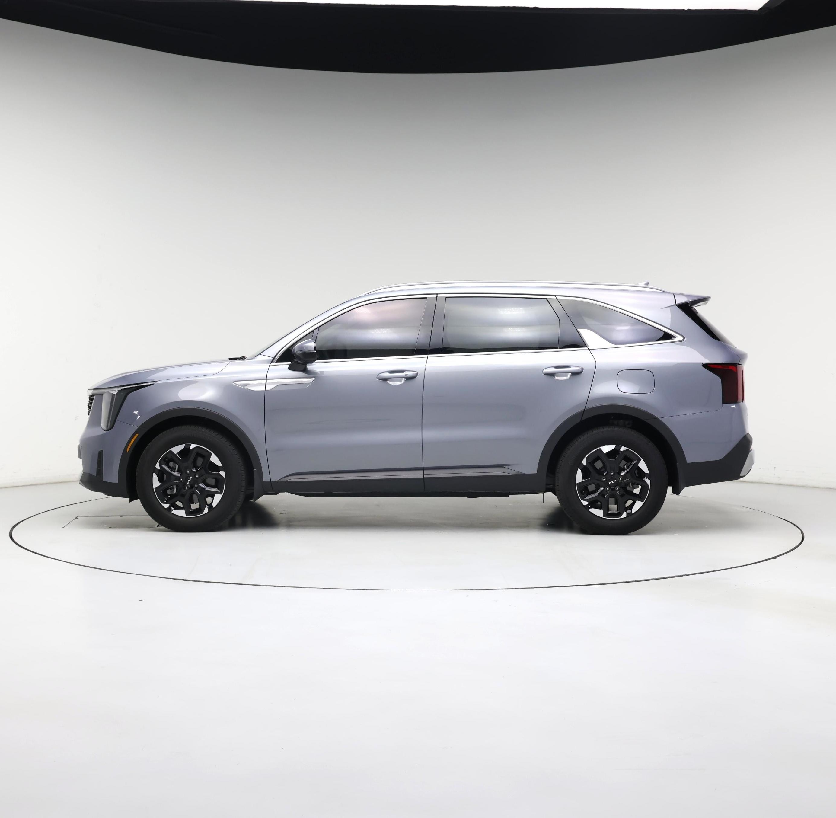 Thumbnail: 2025 Kia Sorento - 3