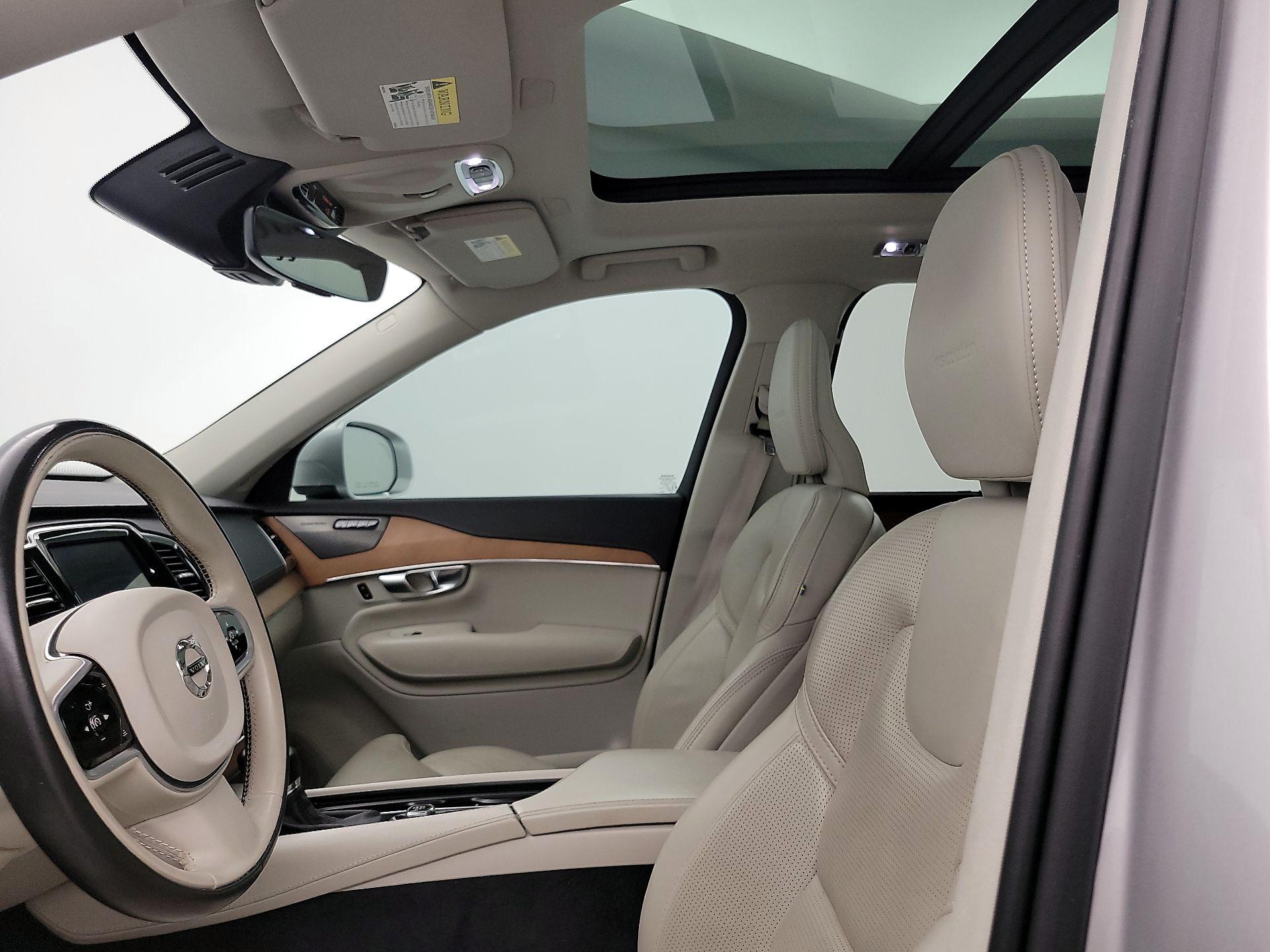 Thumbnail: 2019 Volvo XC90 - 19