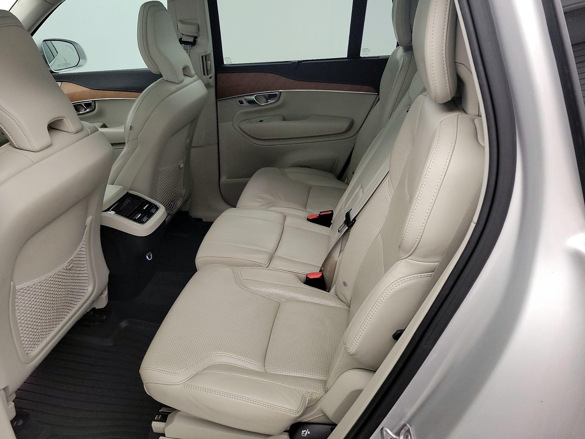 Thumbnail: 2019 Volvo XC90 - 20