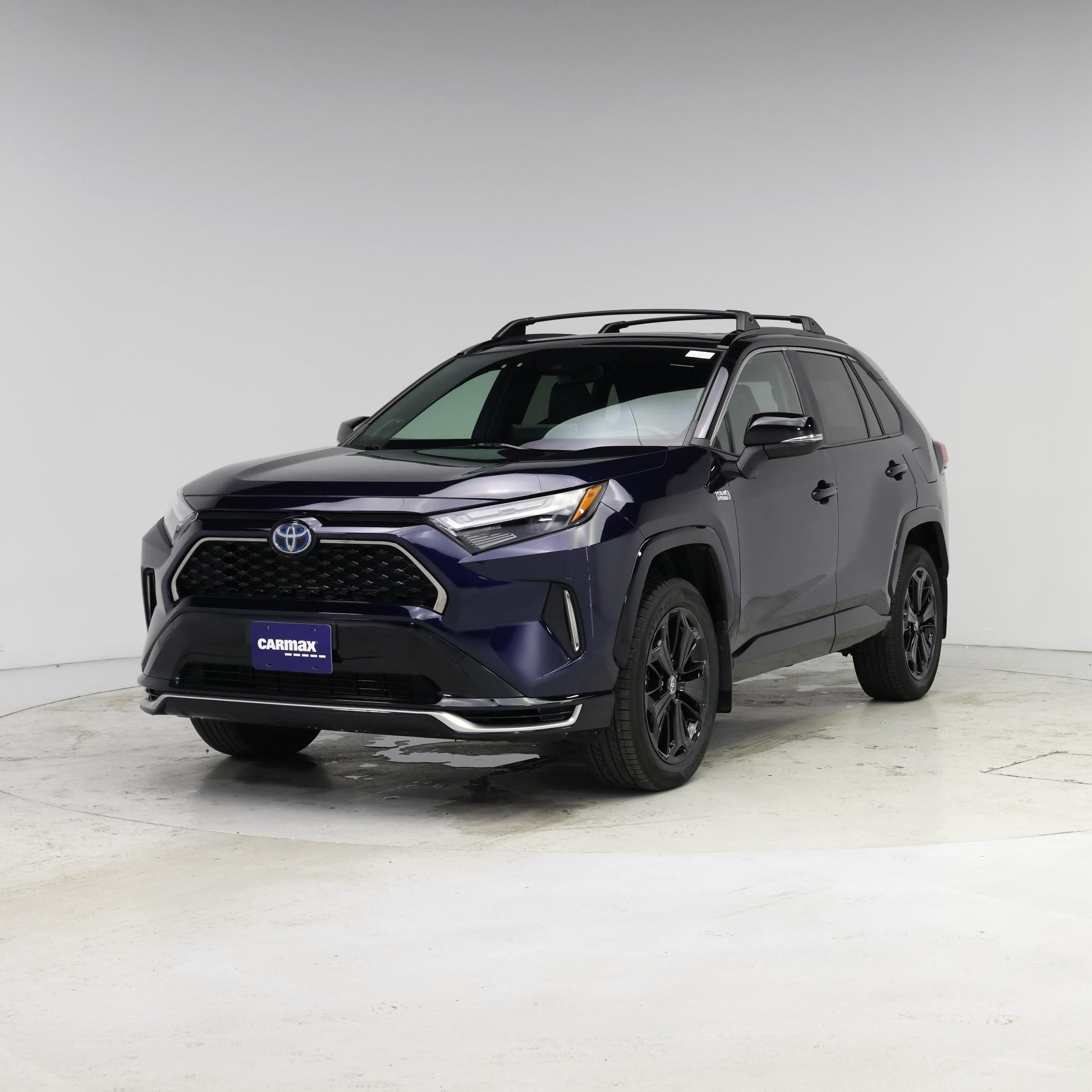 Thumbnail: 2022 Toyota RAV4 - 4