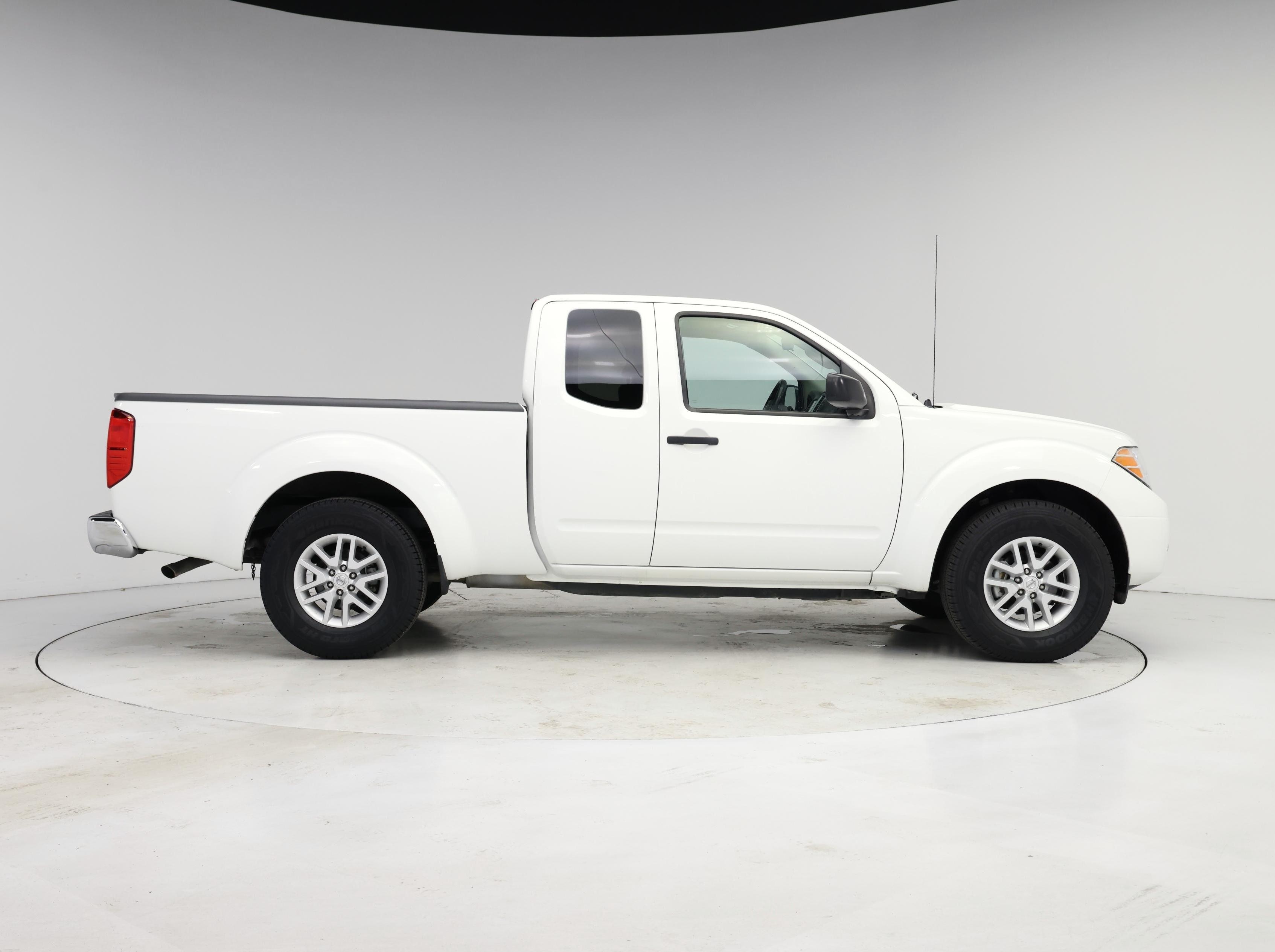 Thumbnail: 2021 Nissan Frontier - 7