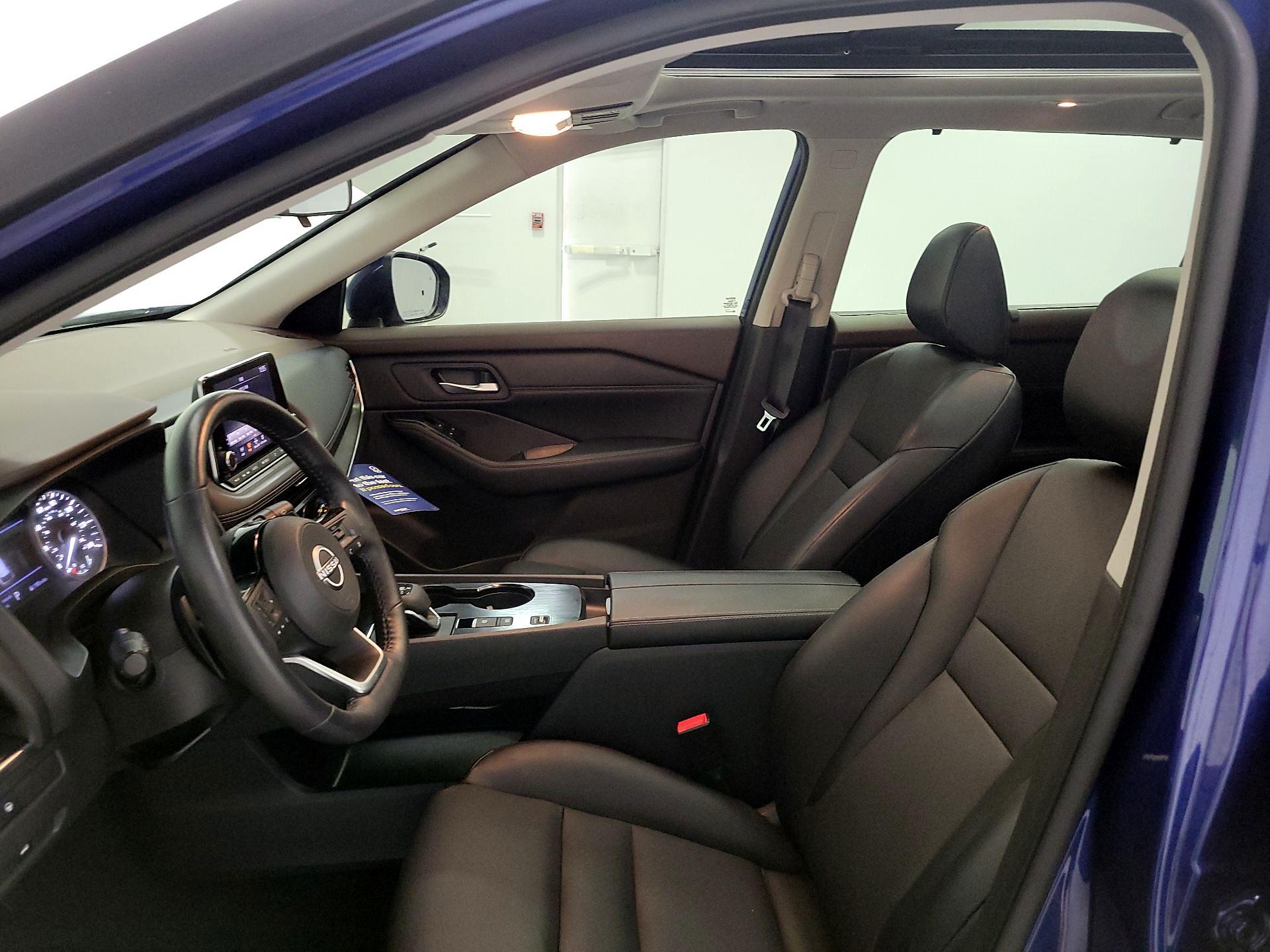 Thumbnail: 2023 Nissan Rogue - 11