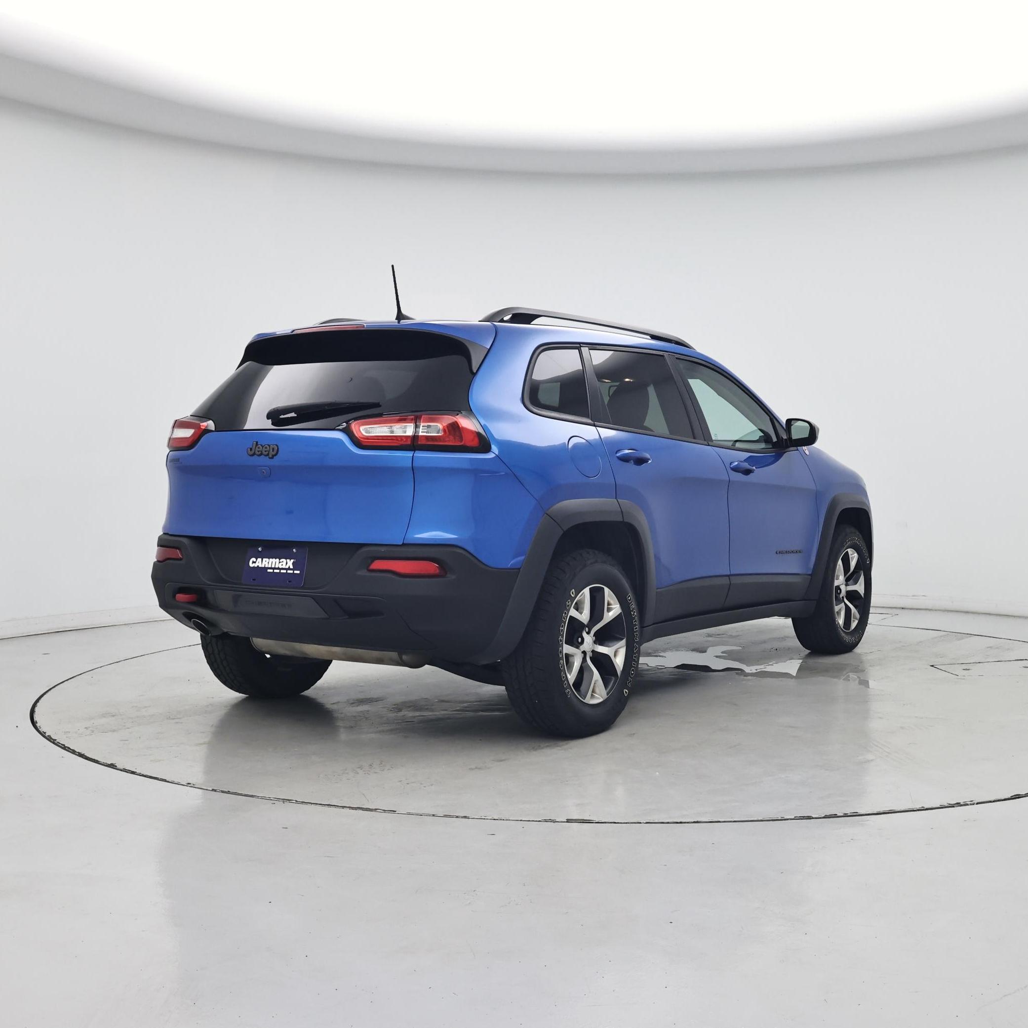 Thumbnail: 2017 Jeep Cherokee - 8