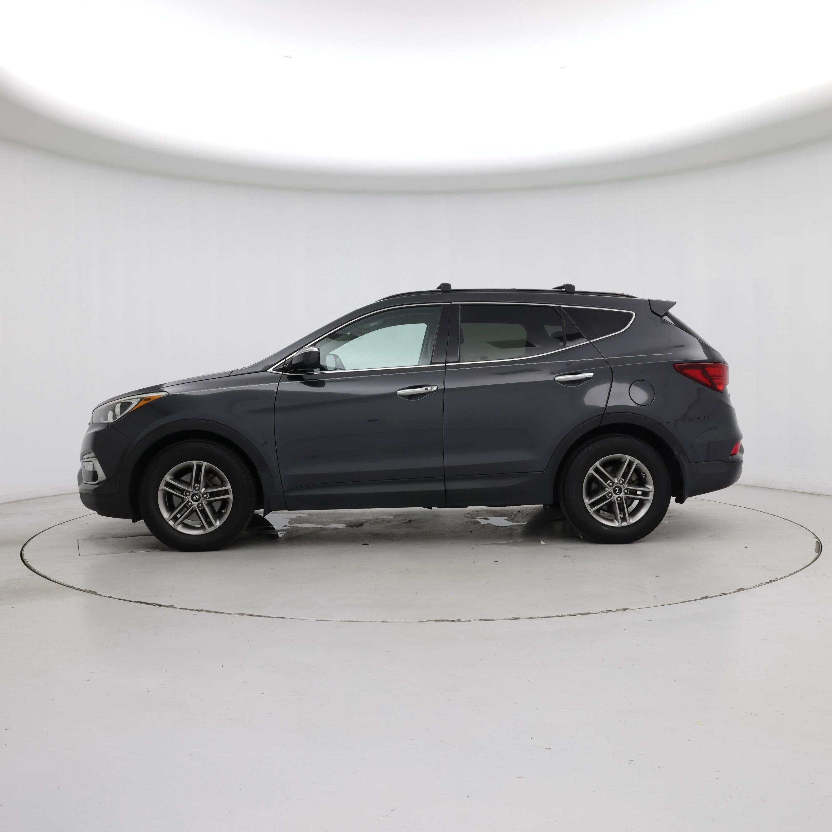 Thumbnail: 2018 Hyundai Santa Fe - 3