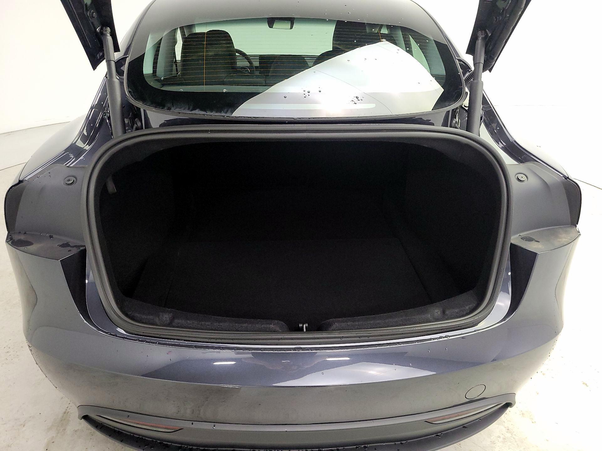 Thumbnail: 2025 Tesla Model 3 - 20