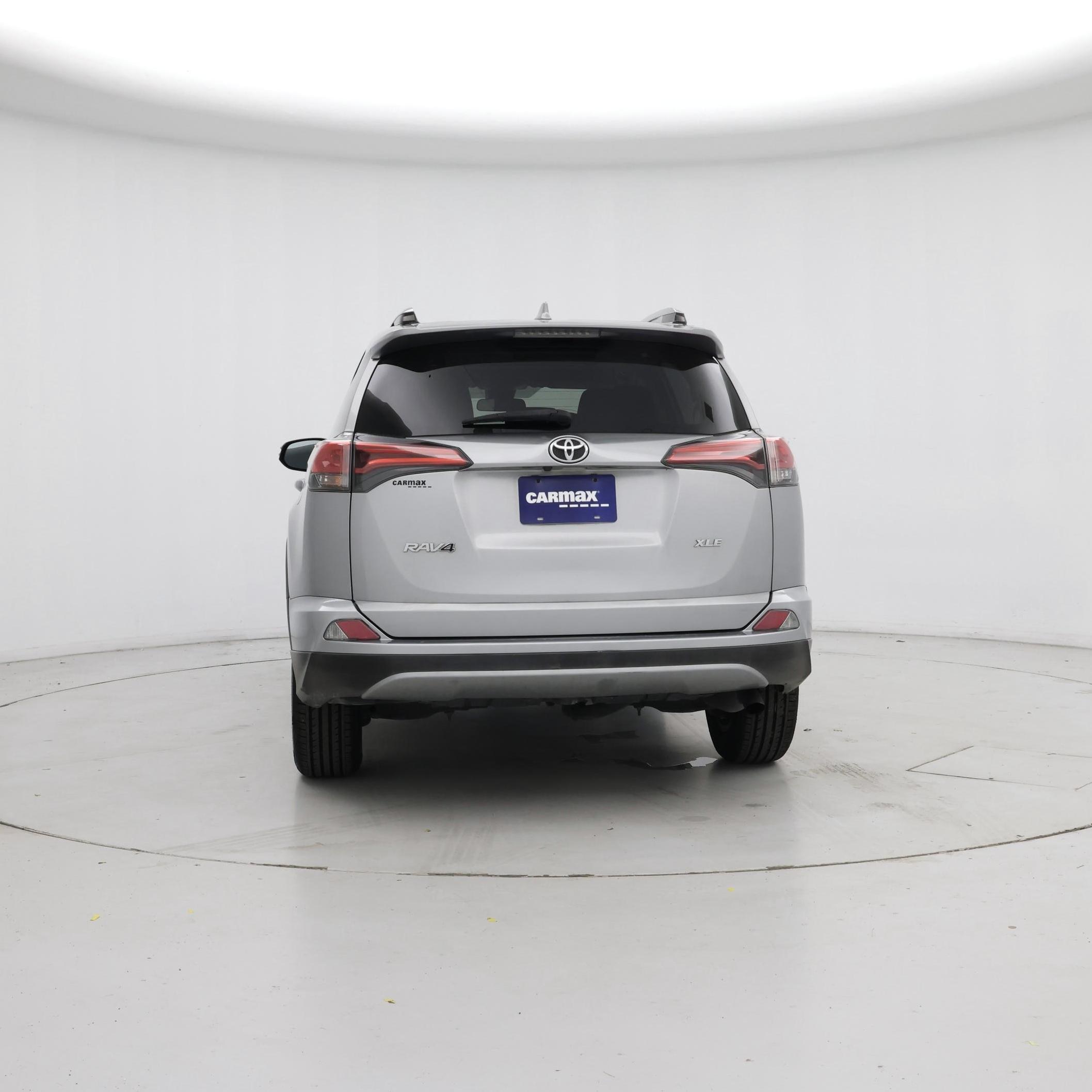 Thumbnail: 2018 Toyota RAV4 - 6