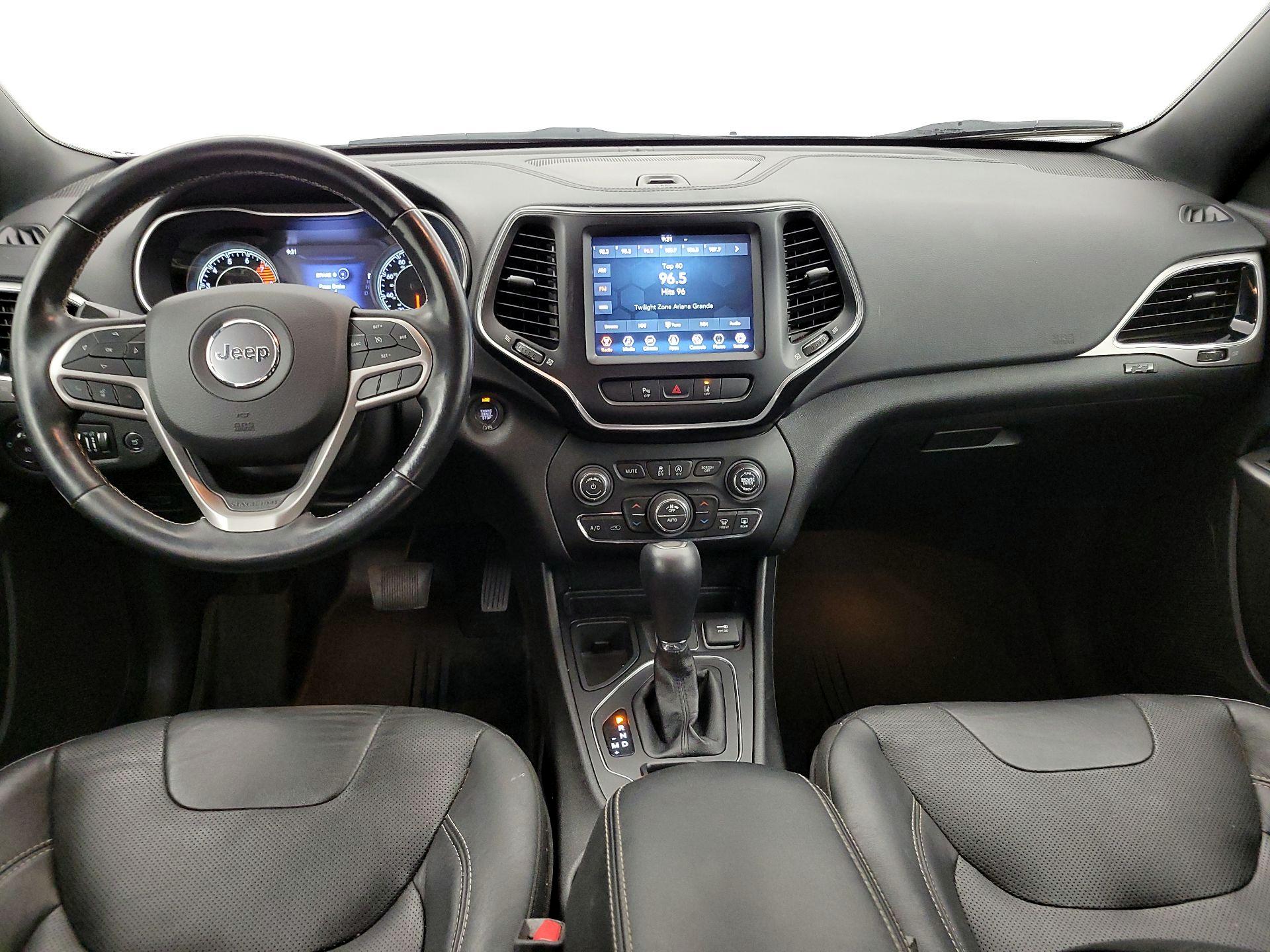 Thumbnail: 2021 Jeep Cherokee - 9