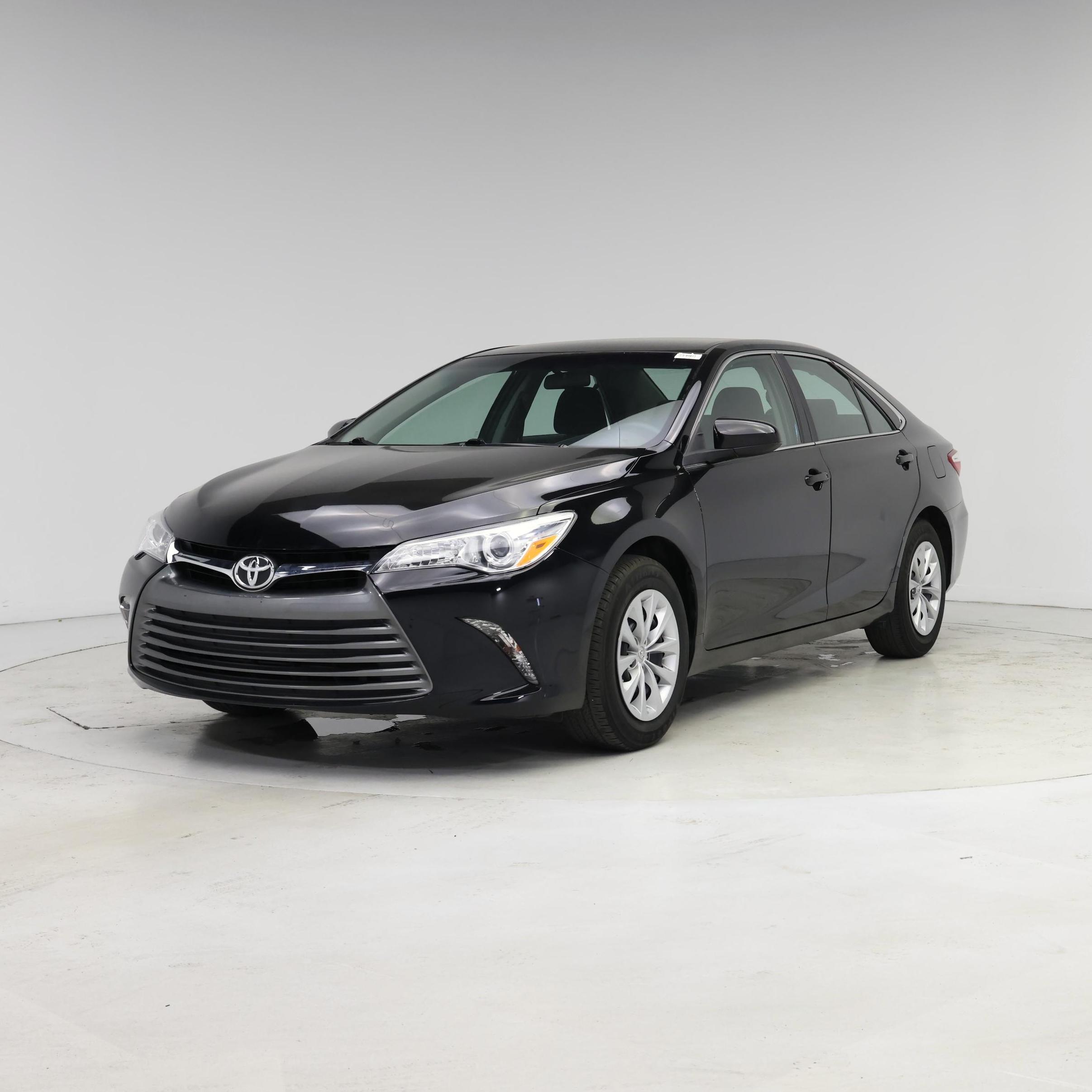 Thumbnail: 2017 Toyota Camry - 4