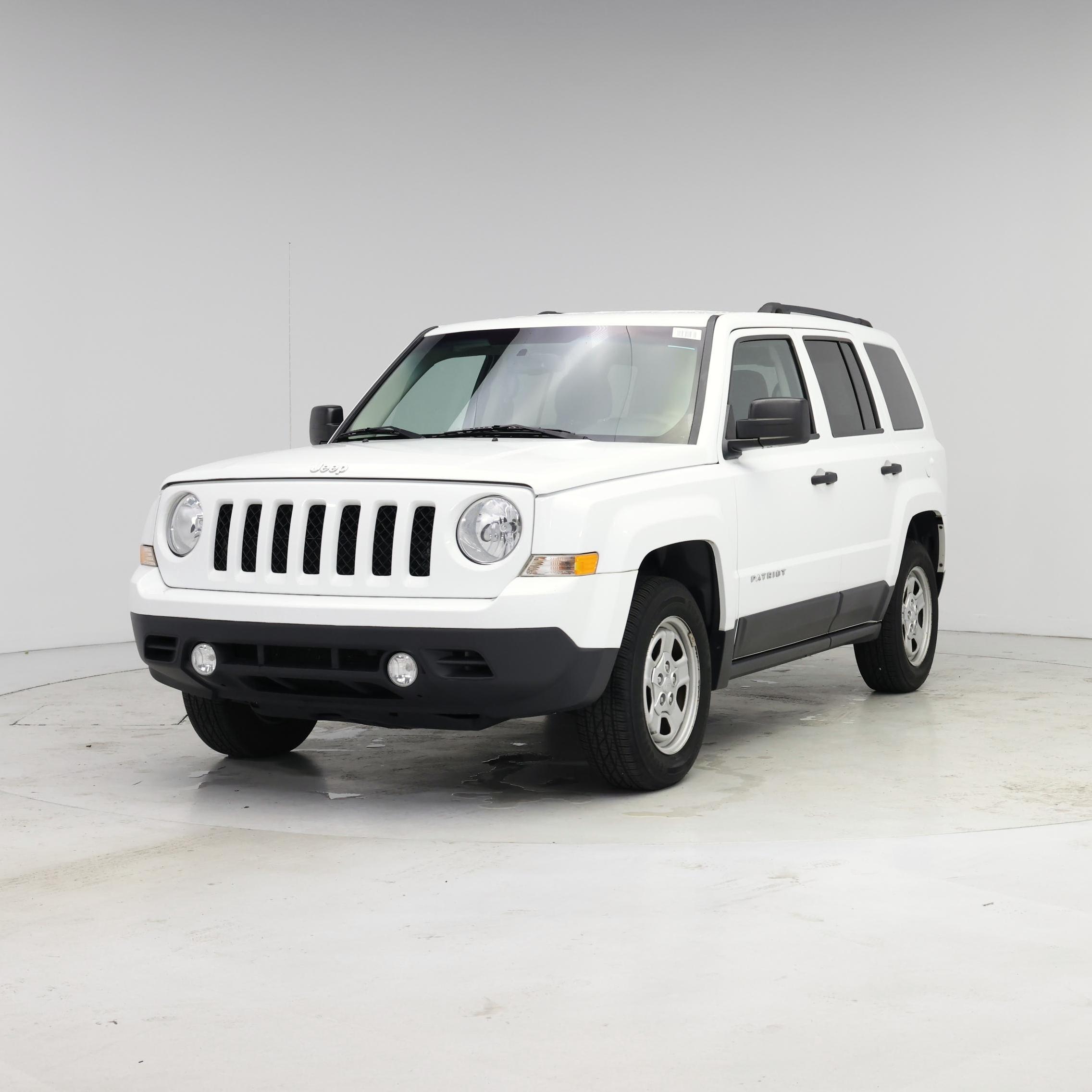 Thumbnail: 2017 Jeep Patriot - 4