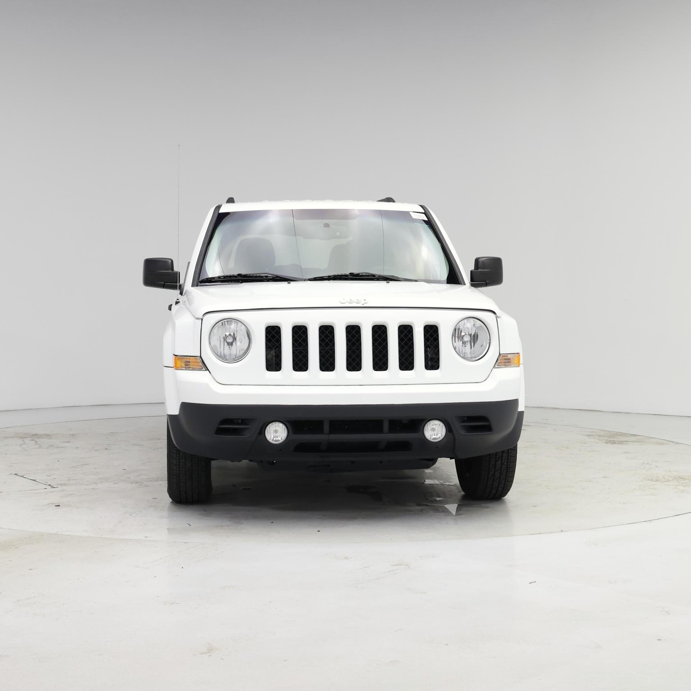 Thumbnail: 2017 Jeep Patriot - 5