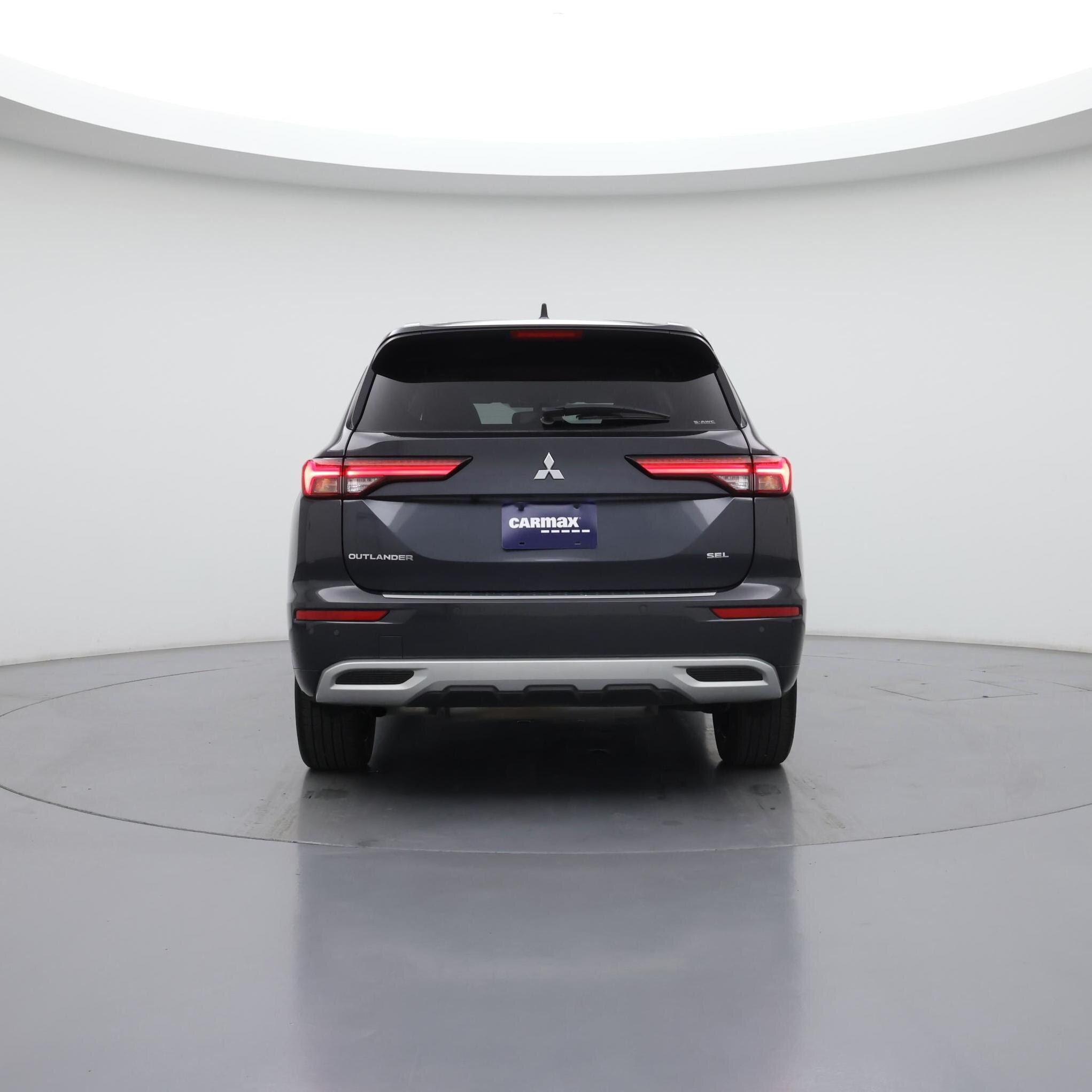 Thumbnail: 2024 Mitsubishi Outlander - 6