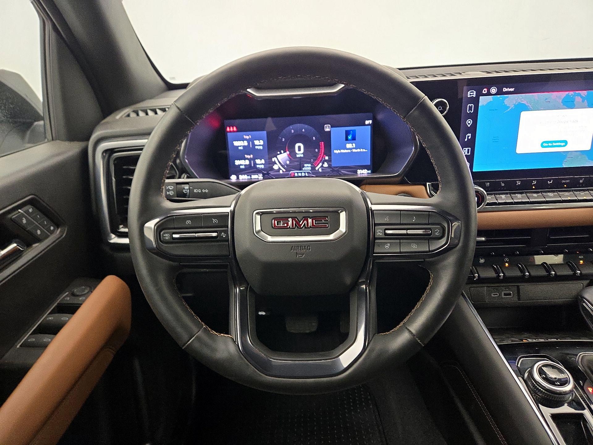 Thumbnail: 2024 GMC Canyon - 10